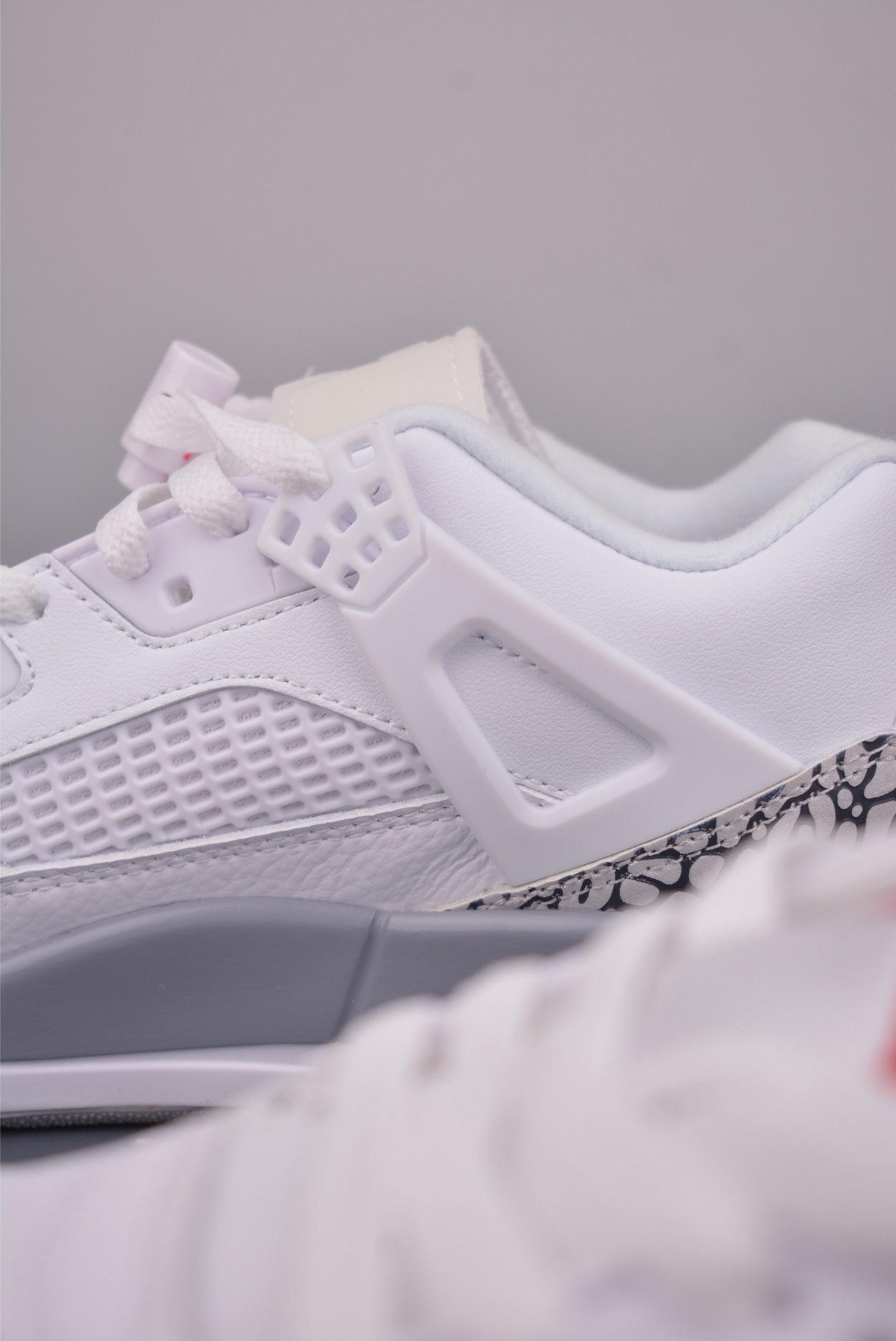 260 A Jordan Spizike Low 纯原低帮篮球鞋 107724-190