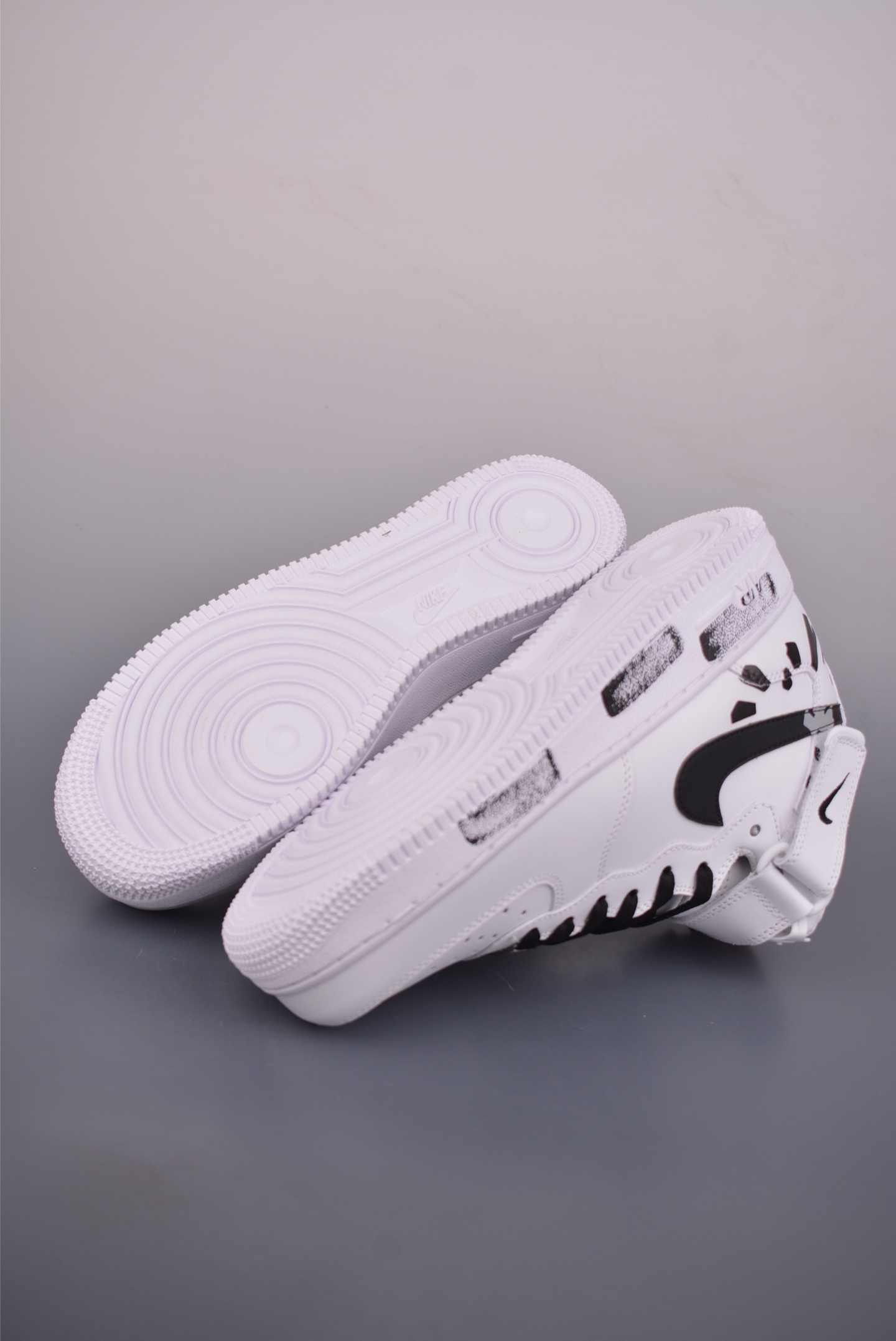 280 Nike Air Force 1 中邦 手绘涂鸦 ZH0316-144