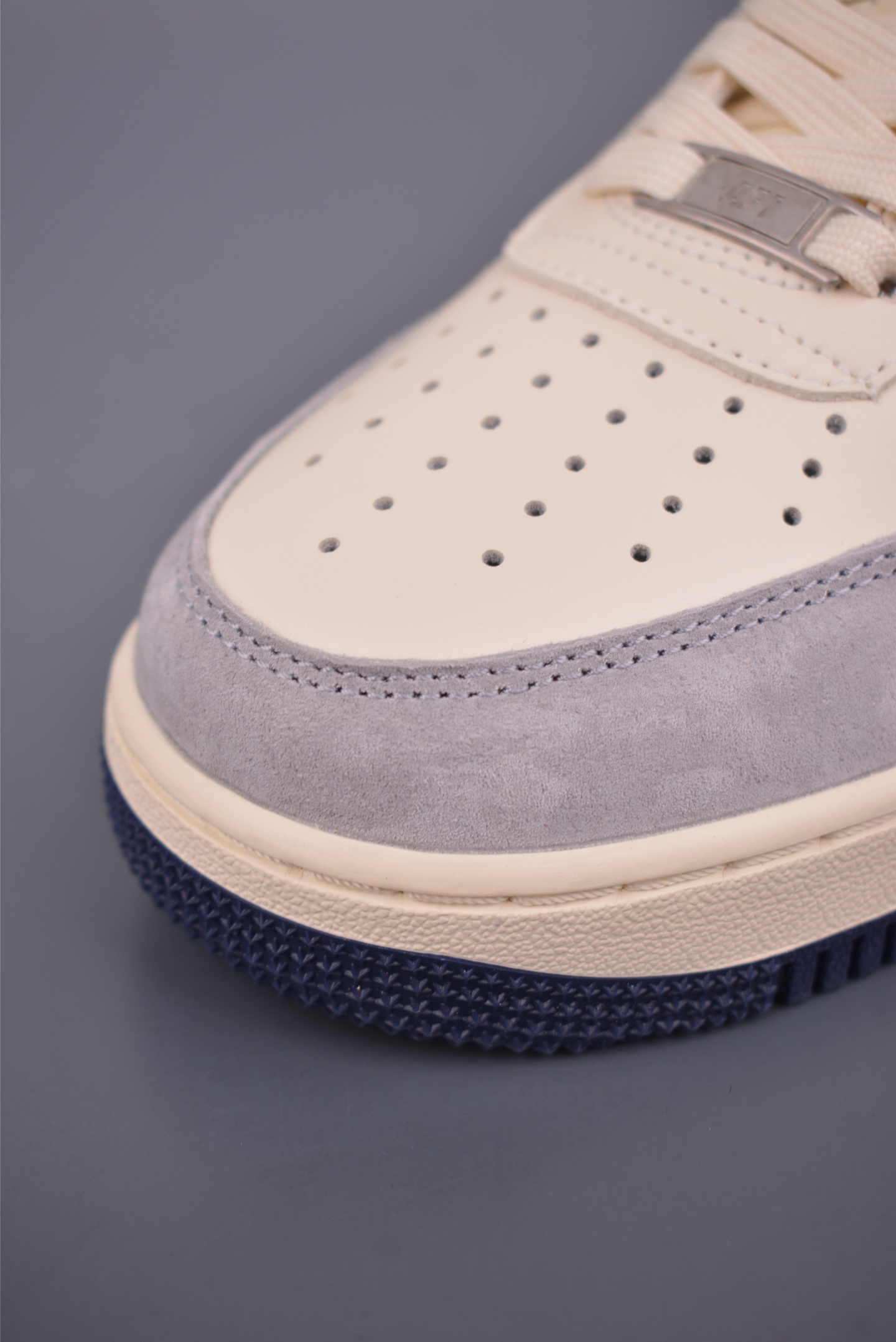 260 Air Force 1 Low 米灰 NH0601-580