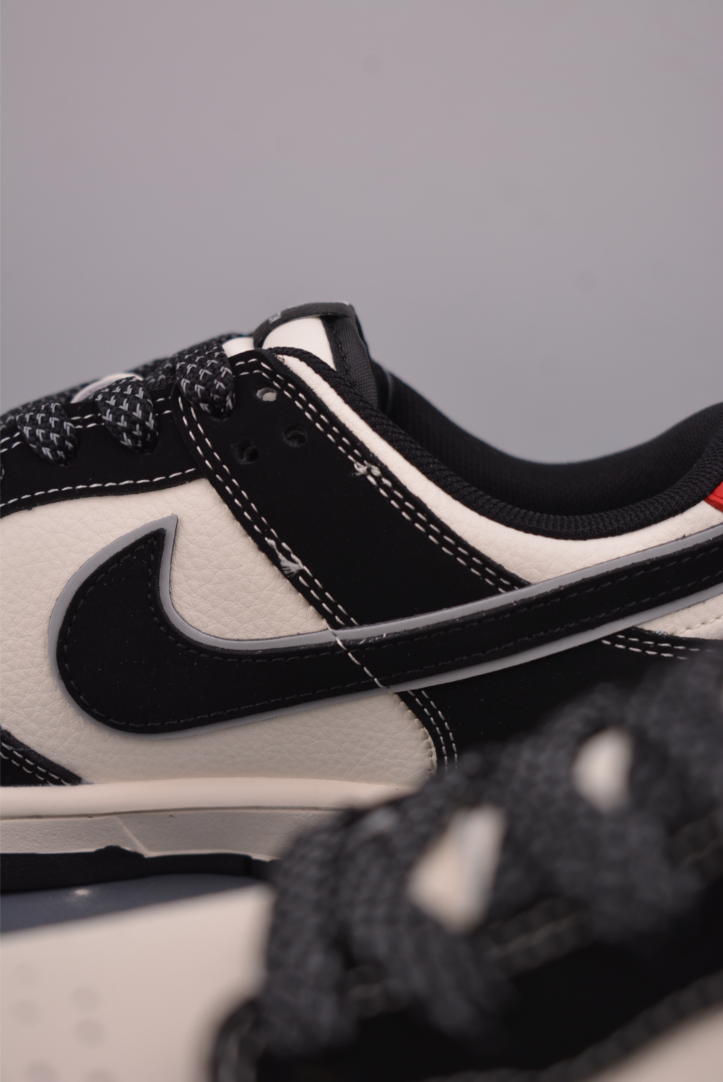 280 Nike SB Dunk Low LV联名 QW5836-031