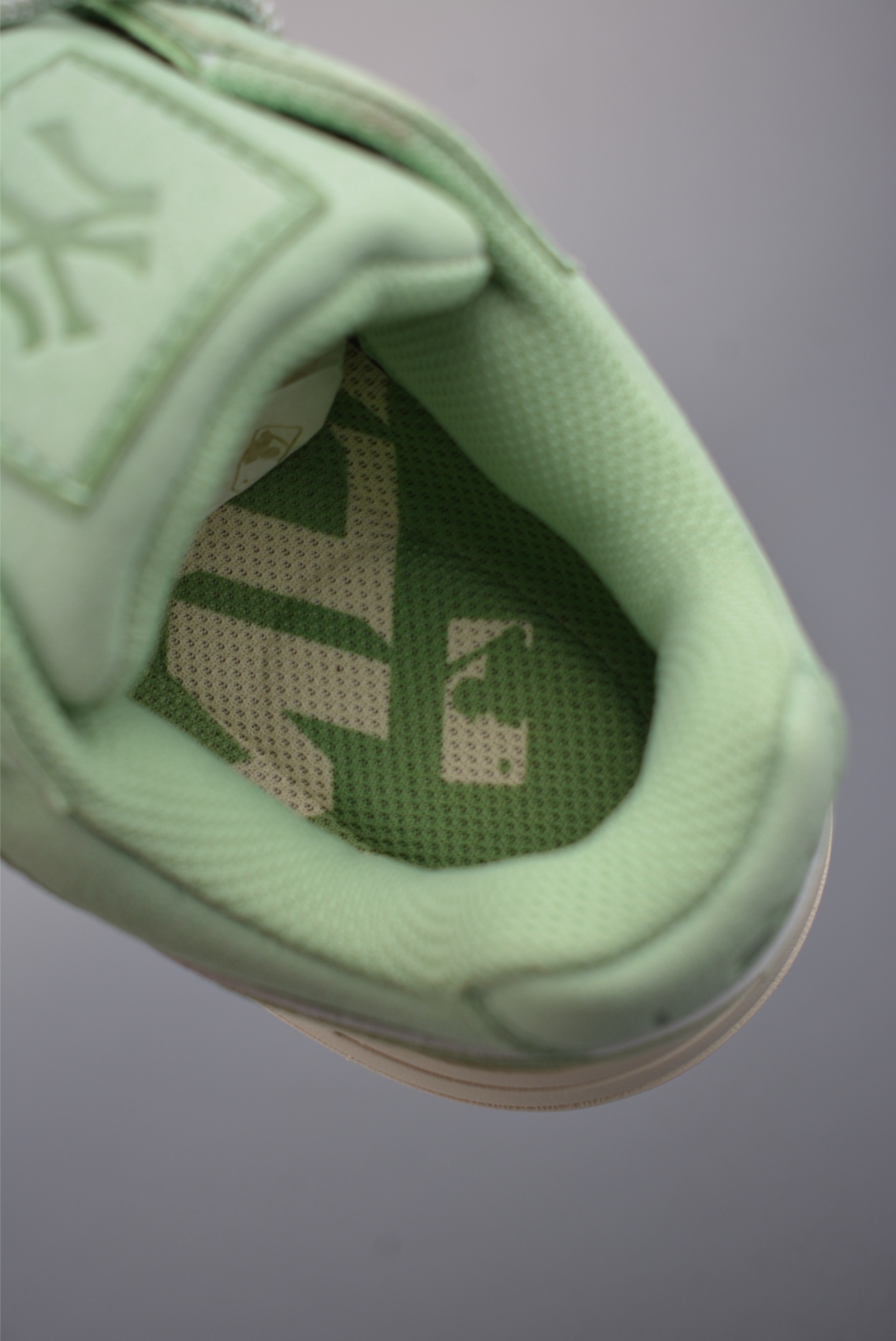 180 MLB TROPHY VINTAGE LT 纽约洋基队 潮流时尚厚底运动鞋 3ASXPO15N