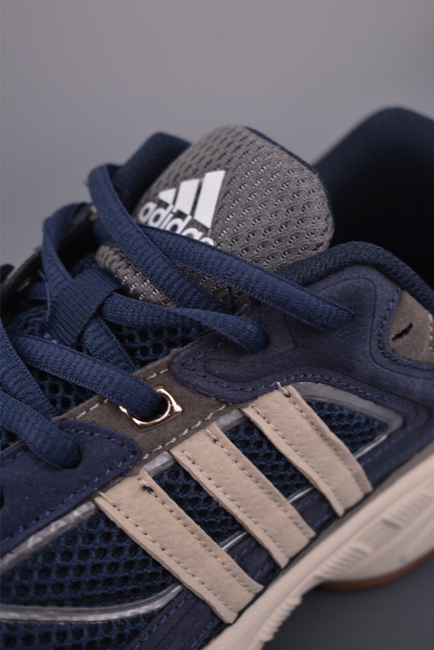 170 Bad Bunny × adidoriginals Response CL 痞兔联名老爹鞋 ID6016