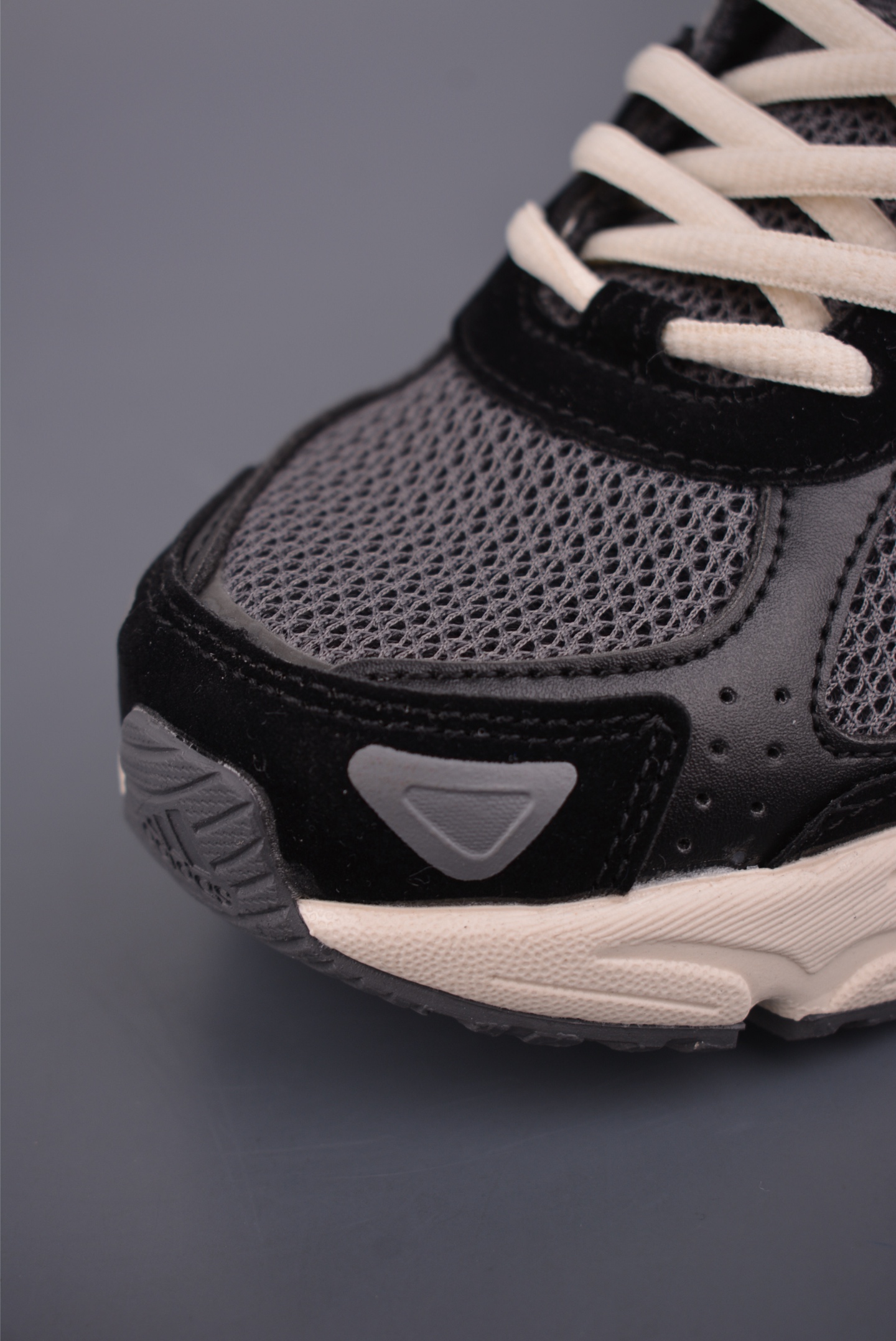 190 Bad Bunny × adidoriginals Response CL 痞兔联名老爹鞋 ID3150