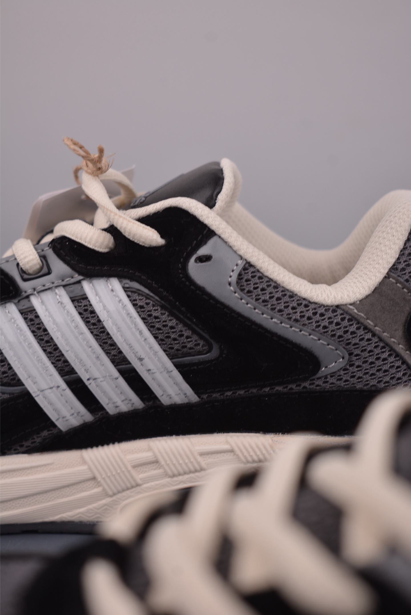 190 Bad Bunny × adidoriginals Response CL 痞兔联名老爹鞋 ID3150