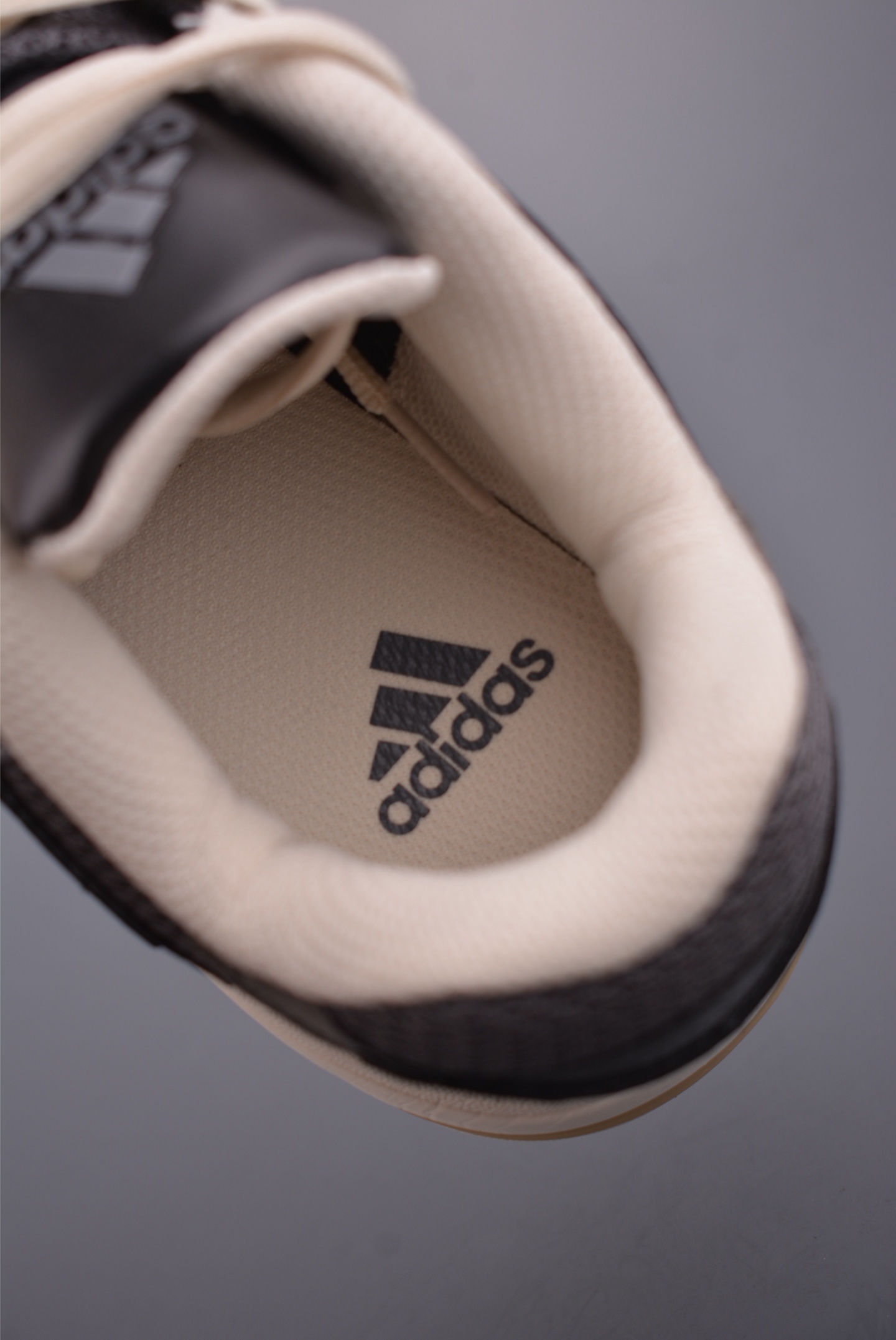 190 Bad Bunny × adidoriginals Response CL 痞兔联名老爹鞋 ID3150