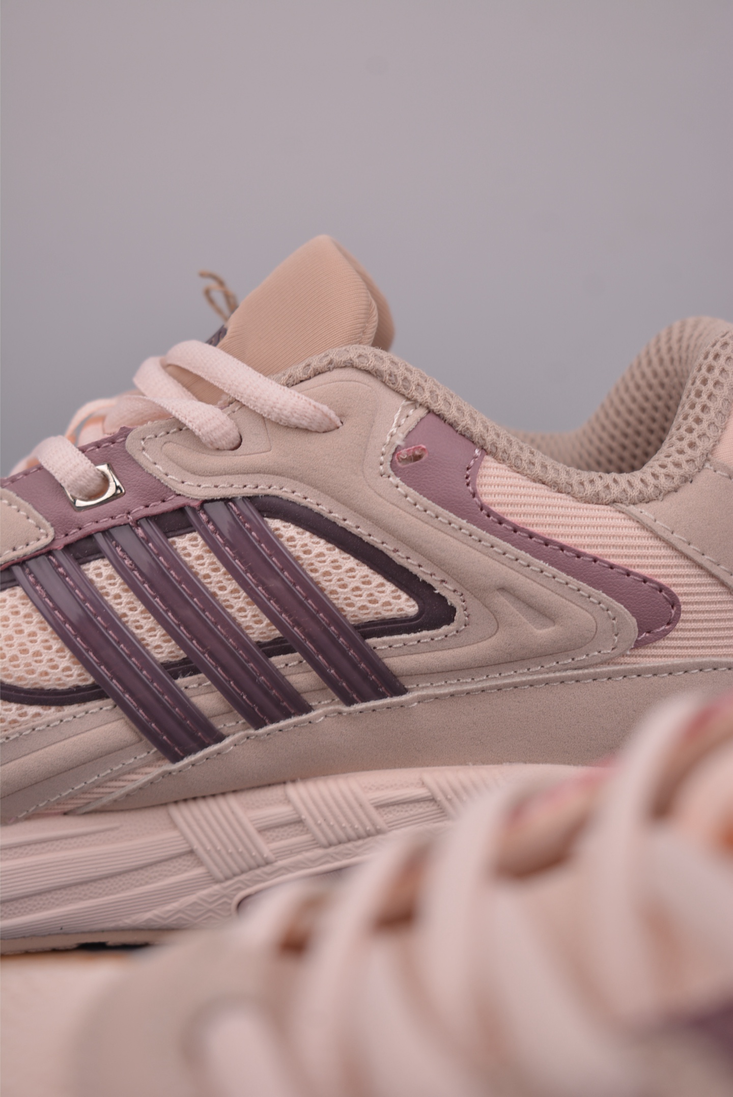 Bad Bunny × adidoriginals Response CL 痞兔联名老爹鞋 IH3367-High Quatity Cheap Brand wholesale wholesaler seller Clothes Bags handbags Sneakers Top Fashion Clothing Shoes from China Factory Chinese suppliers best Quality Beautiful Price Bad Bunny × adidoriginals Response CL 痞兔联名老爹鞋 IH3367