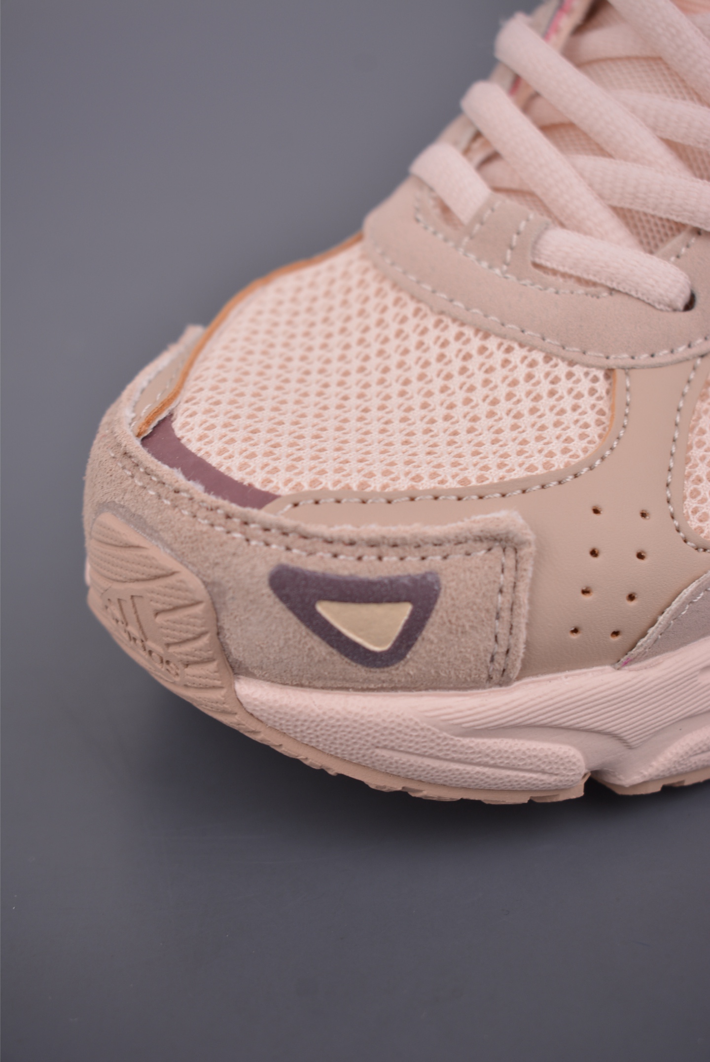 Bad Bunny × adidoriginals Response CL 痞兔联名老爹鞋 IH3367-High Quatity Cheap Brand wholesale wholesaler seller Clothes Bags handbags Sneakers Top Fashion Clothing Shoes from China Factory Chinese suppliers best Quality Beautiful Price Bad Bunny × adidoriginals Response CL 痞兔联名老爹鞋 IH3367