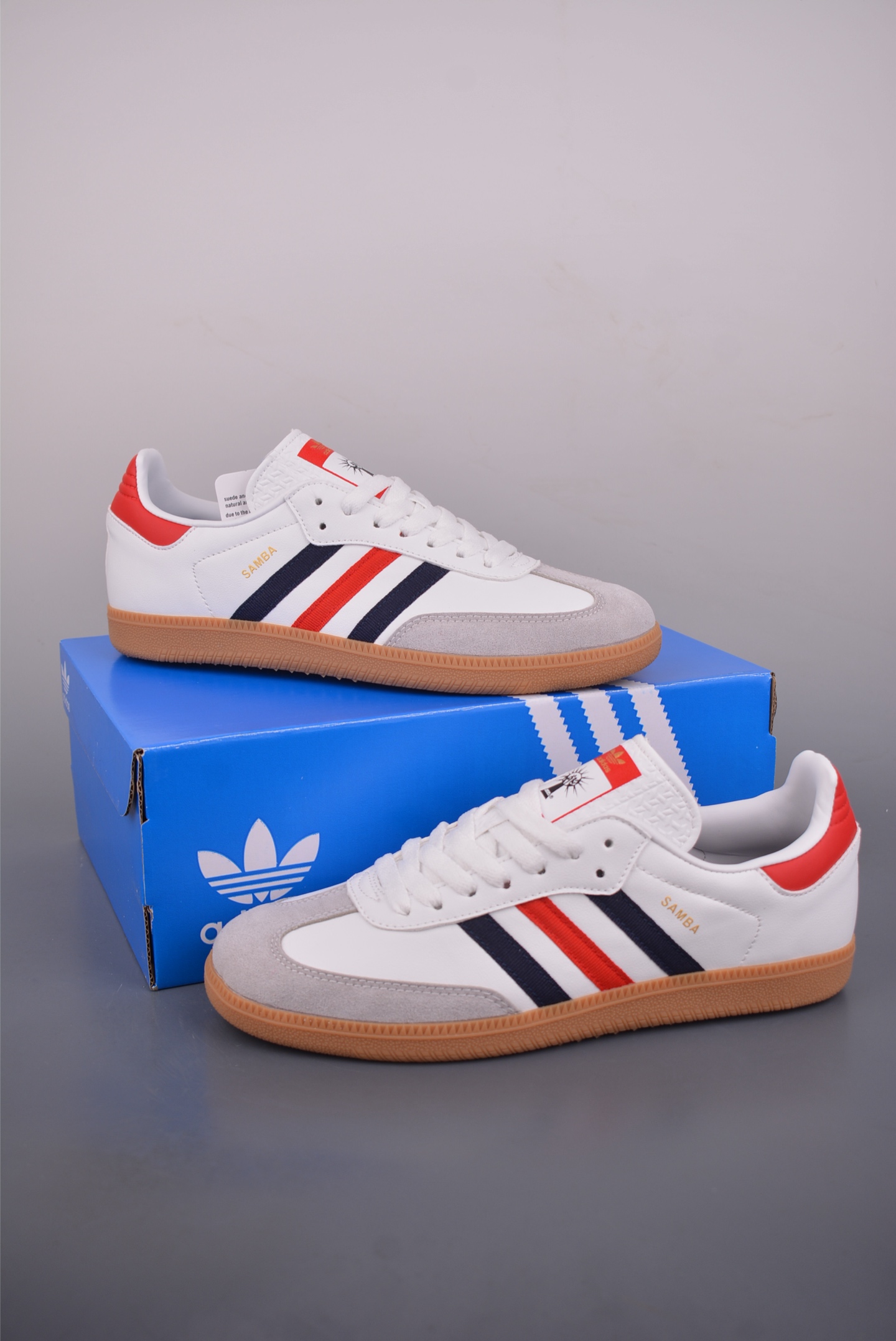 140 Adidas三叶草SAMBA 休闲板鞋 HQ4950
