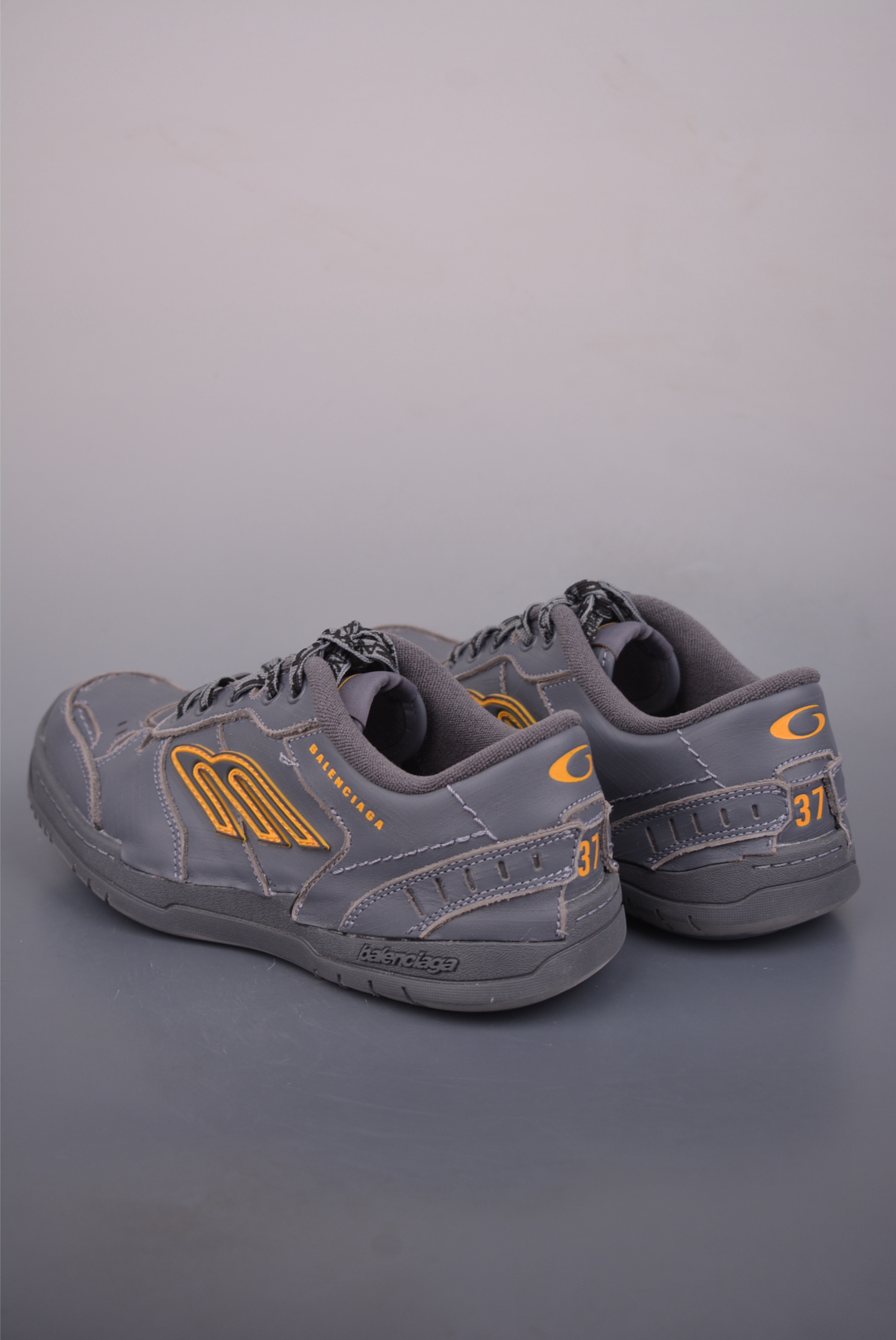 380 Balenciaga巴黎世家16代 841765