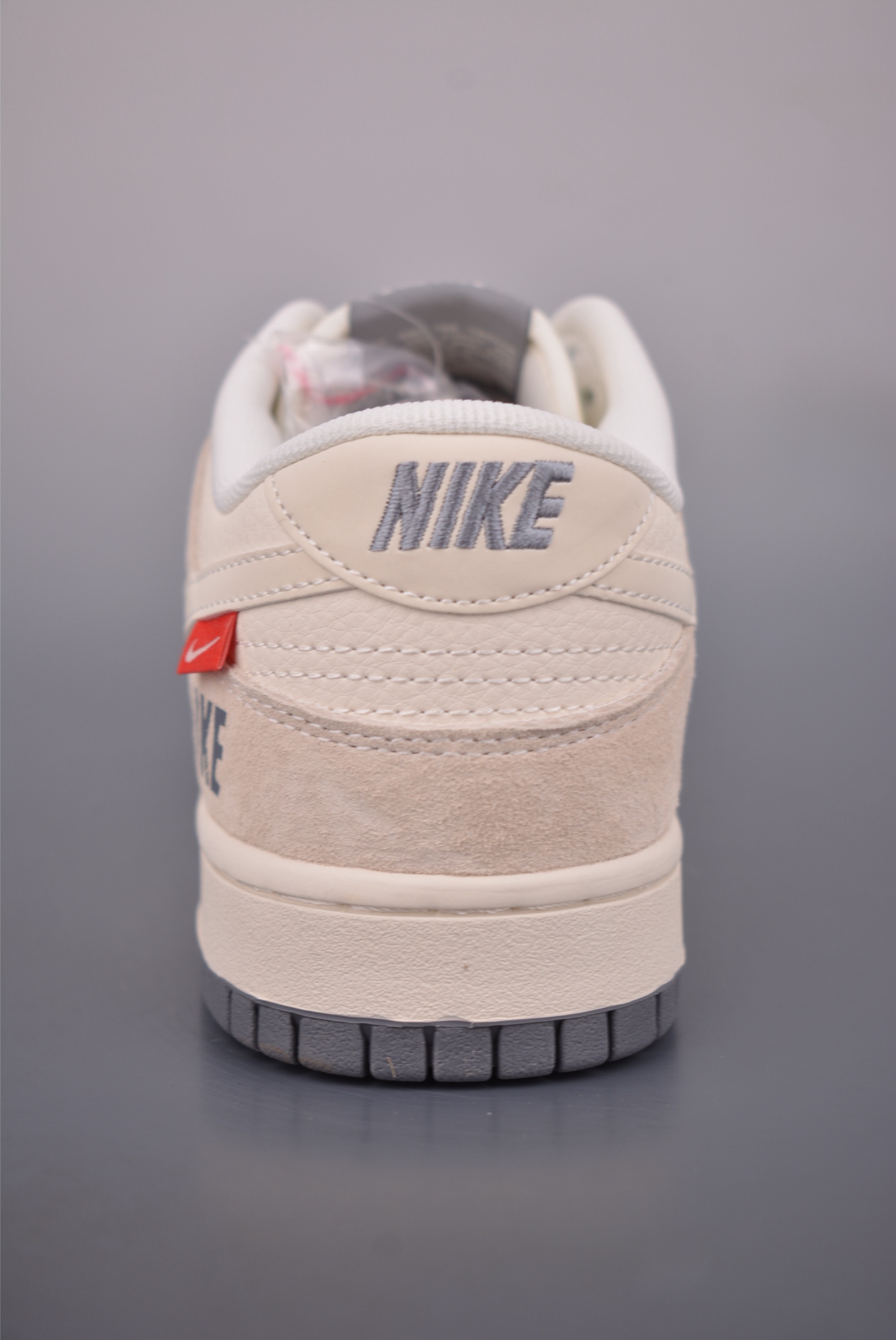 280 Nike SB Dunk Low 灰白 DN3168-009