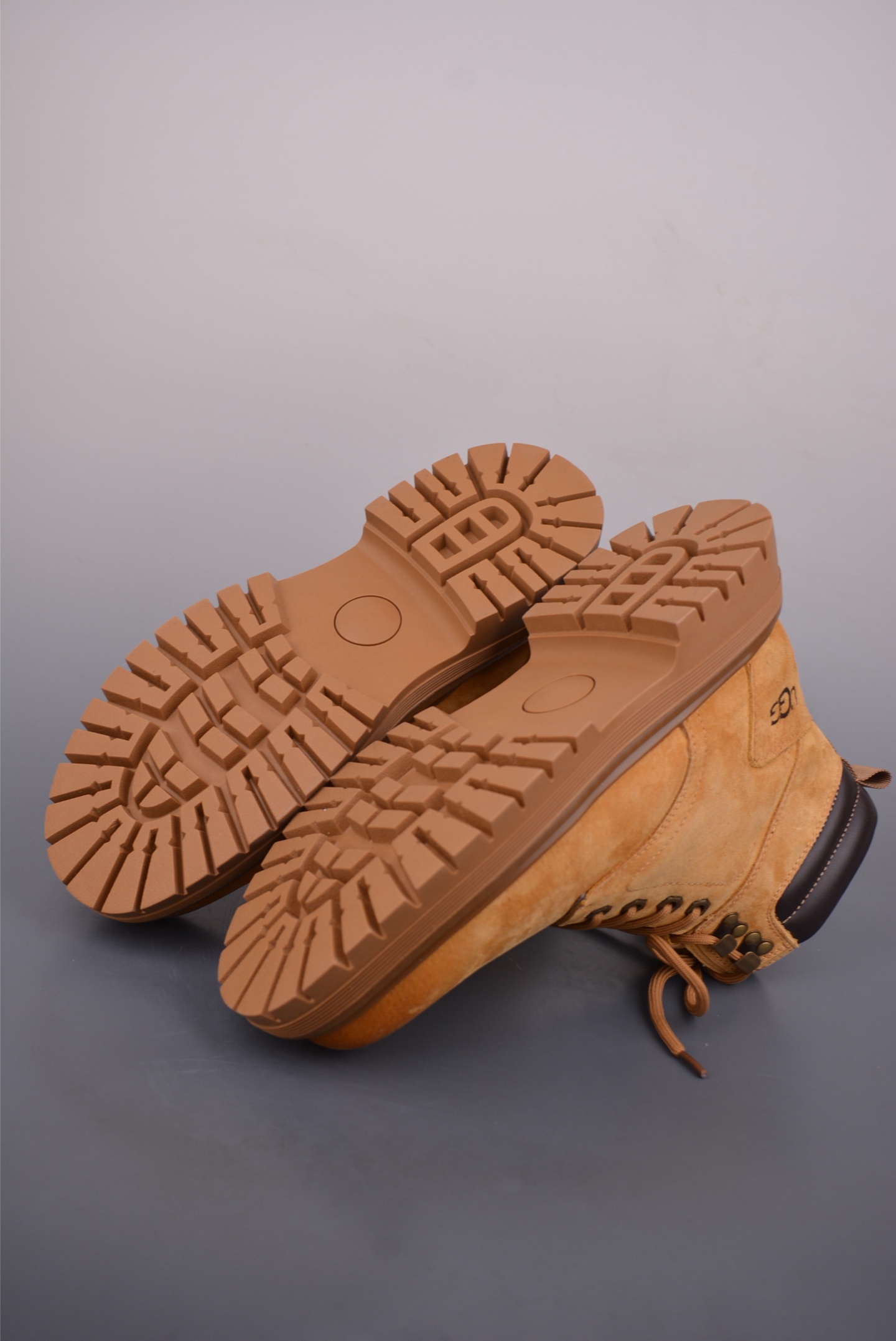UGG Tasman Weather Hybrid 塔斯曼混合系列中帮轻量休闲马丁靴 U5618M UGG Tasman Weather Hybrid 塔斯曼混合系列中帮轻量休闲马丁靴 U5618M