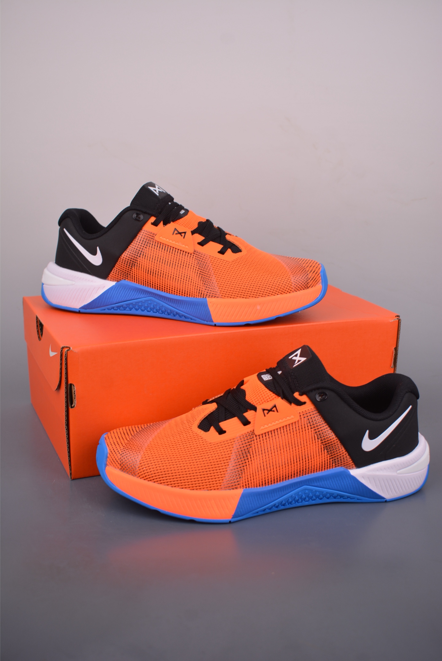 190 NIKE METC10男子透气轻便训练鞋 冬季健身缓震运动 HJ1875-802