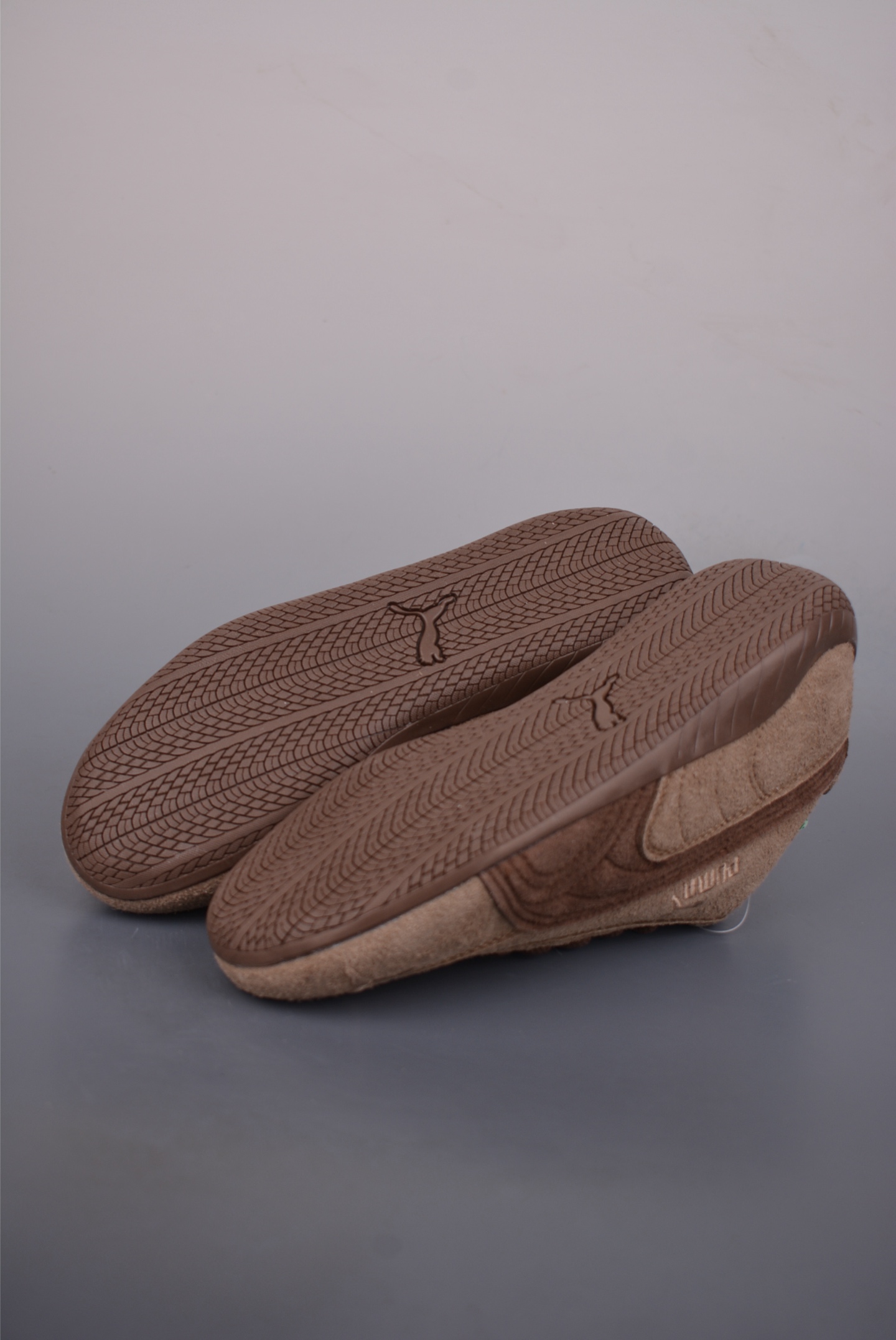 160 Puma Slipstream Lolaces 彪马罗马阿莫尔系列 复古运动休闲赛车跑鞋 406828-01