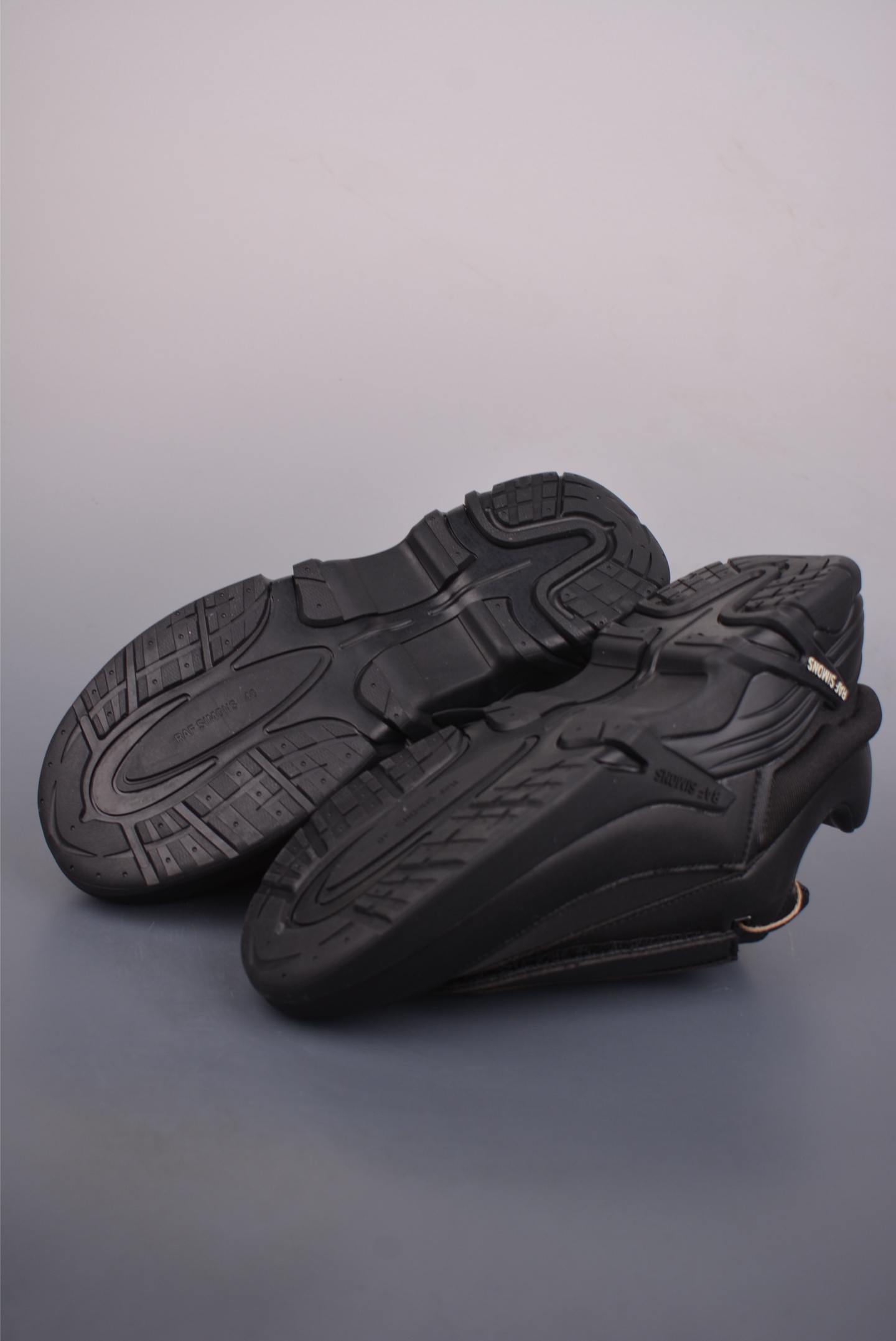 260 外贸爆款 RAF SIMONS Antei 先锋潮流 复古低帮休闲鞋 HR740001S