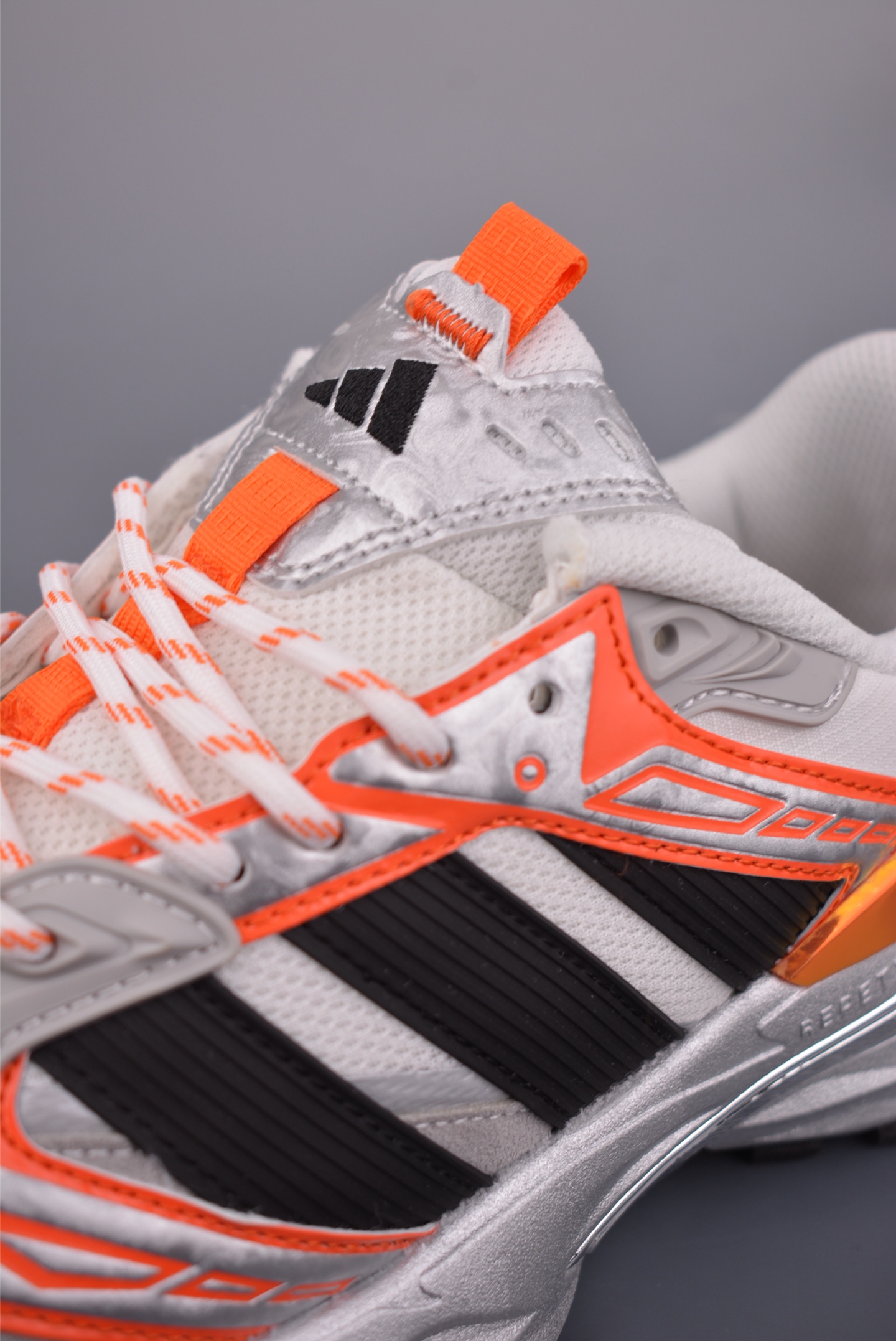 170 AdidXLG StoEdge 阿迪复古透气休闲运动鞋 KI5134