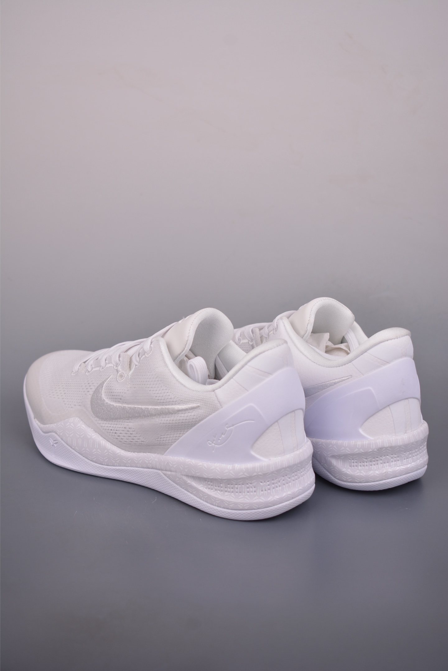 260 致敬Kobi 情怀满满 BOSS版本 NIKE KOBE 8 SYSTEM 科比八代 内置元年缓震气垫 FJ9364-100