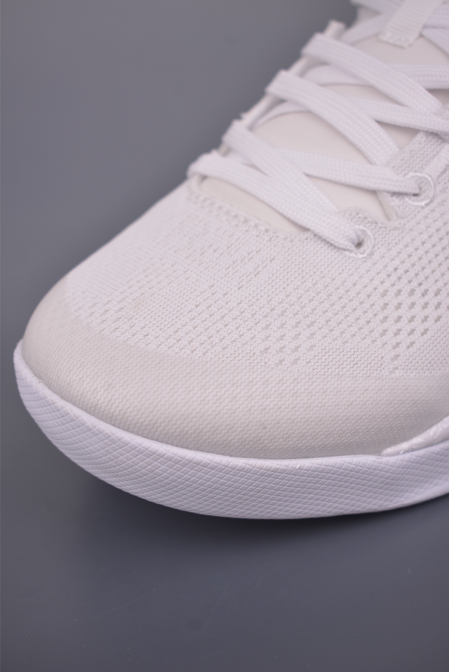 260 致敬Kobi 情怀满满 BOSS版本 NIKE KOBE 8 SYSTEM 科比八代 内置元年缓震气垫 FJ9364-100