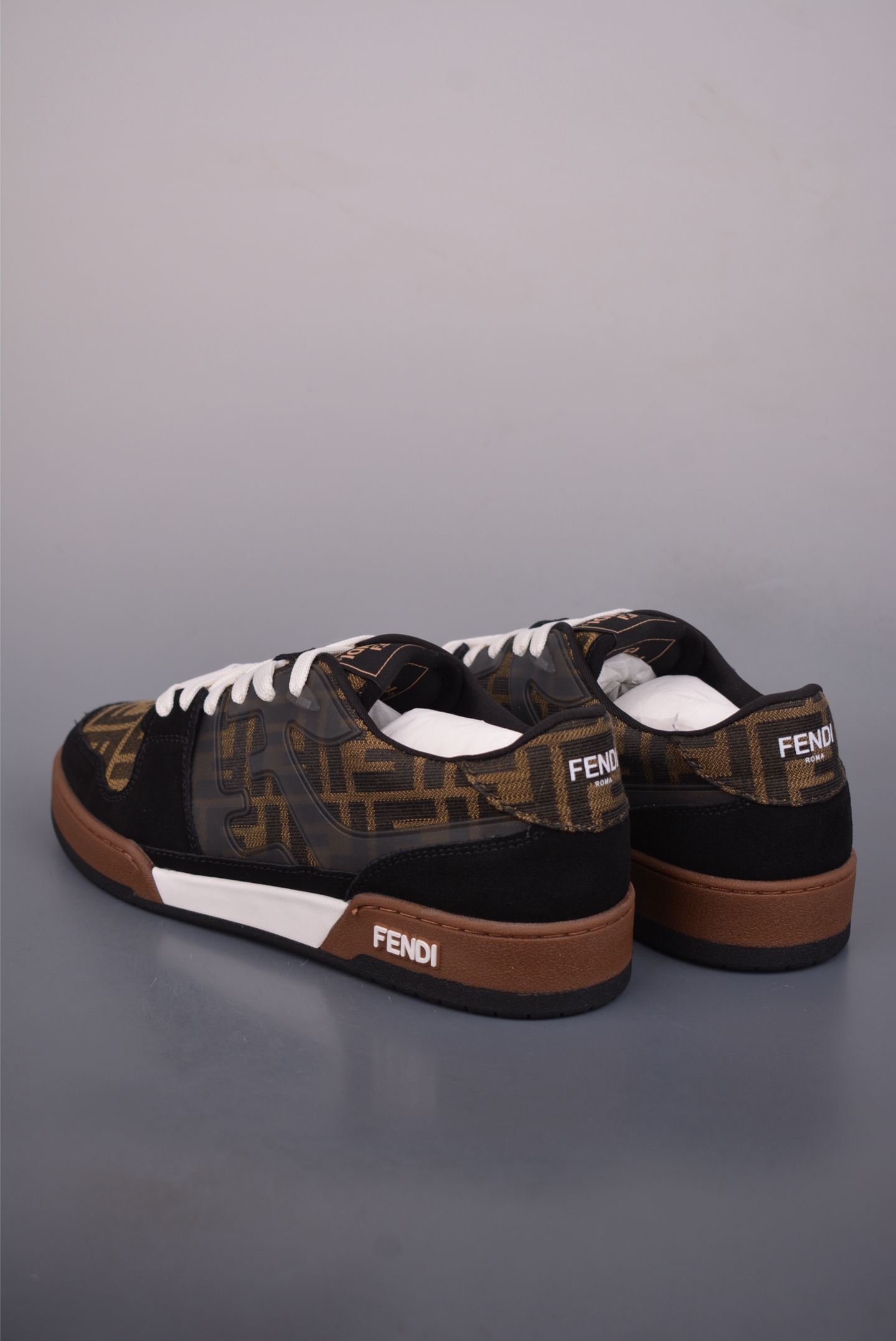 380 FENDI芬迪 Match 圆头厚底 广东原装高端品质 Fendi芬迪情侣款休闲鞋 7E1493L