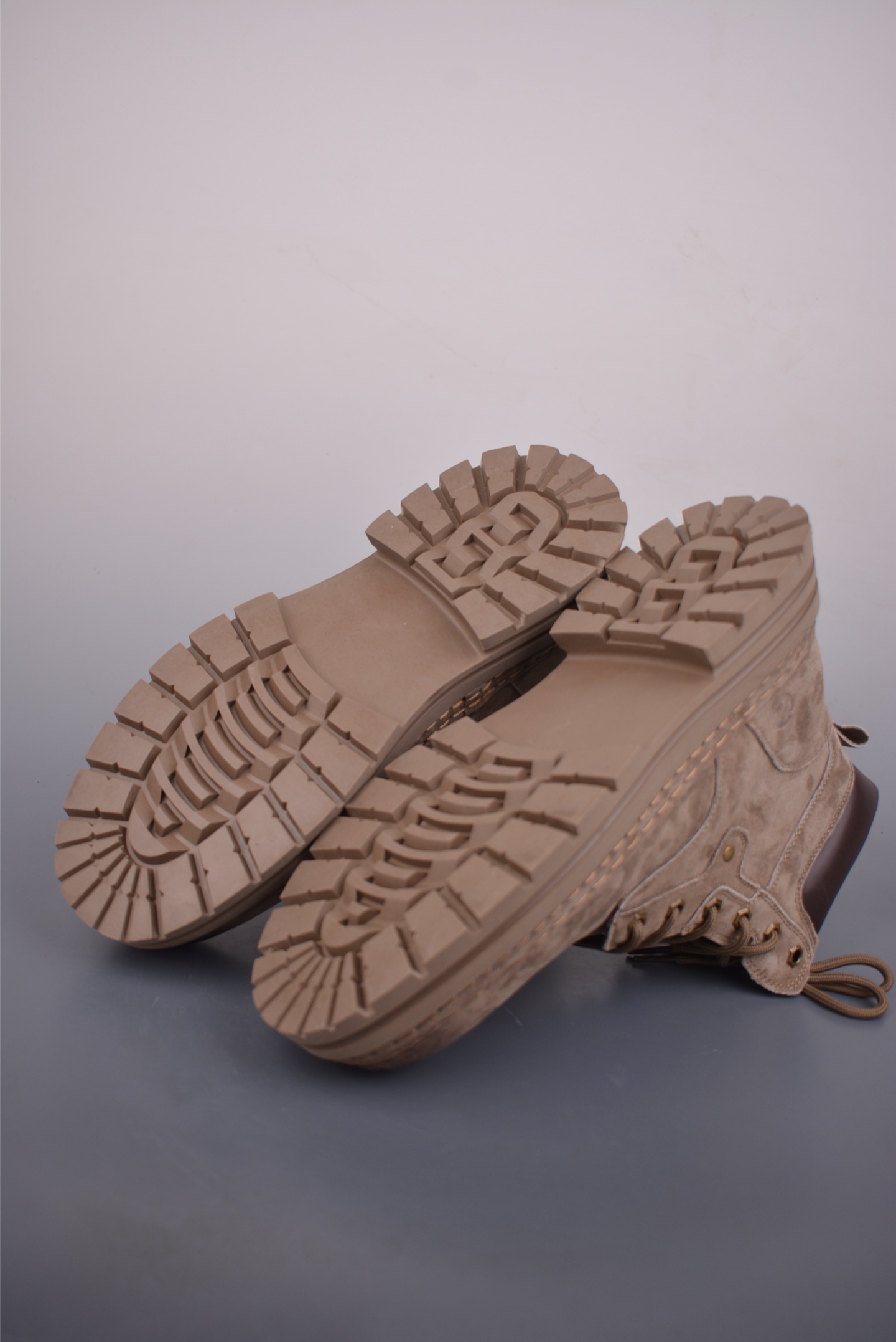 ECCO爱步男鞋大黄靴 防滑厚底马丁靴 工装靴真皮靴 638908 ECCO爱步男鞋大黄靴 防滑厚底马丁靴 工装靴真皮靴 638908