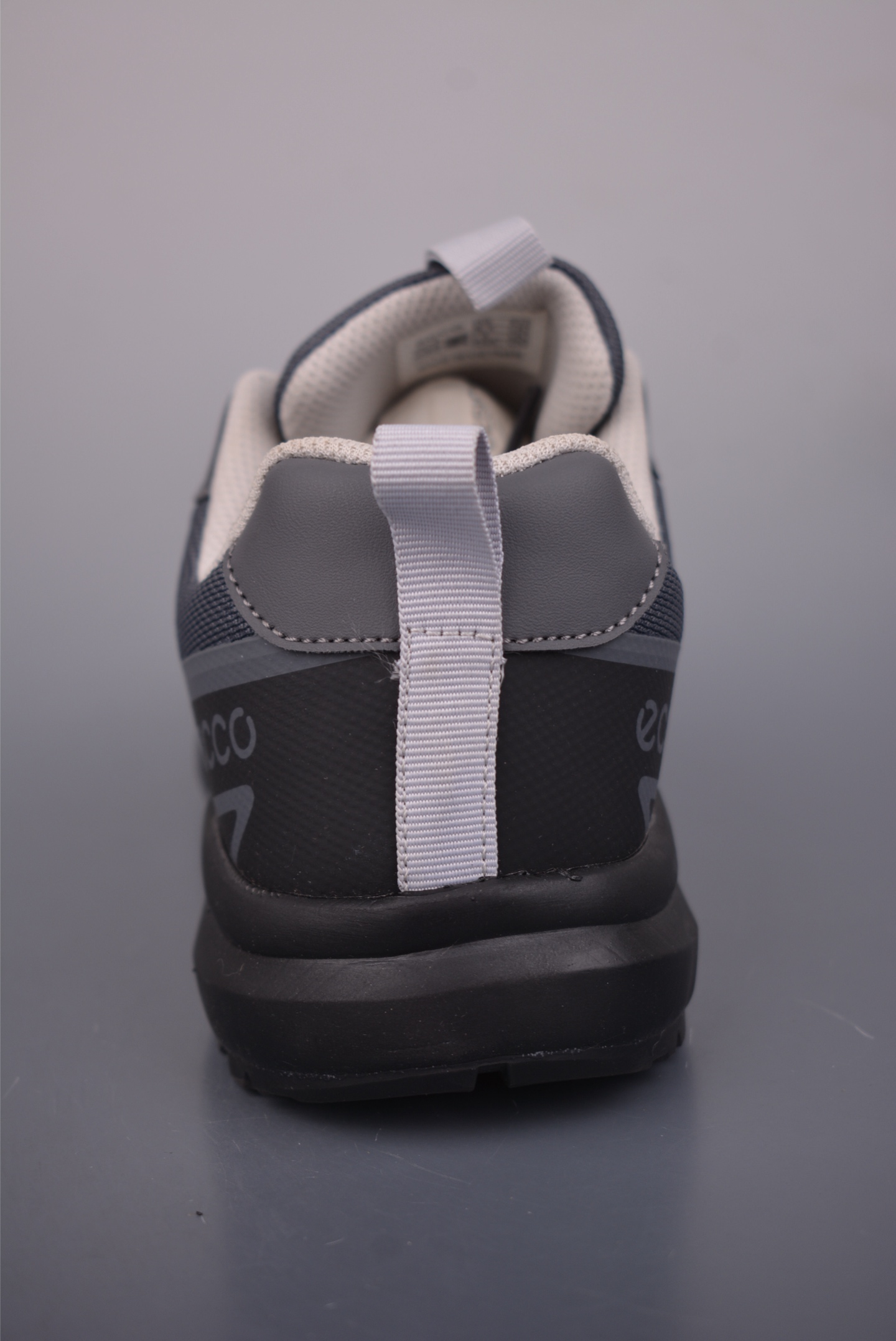 Ecco爱步男鞋2025年新款 拼接板鞋拼色 街头轻巧系列 TB23066