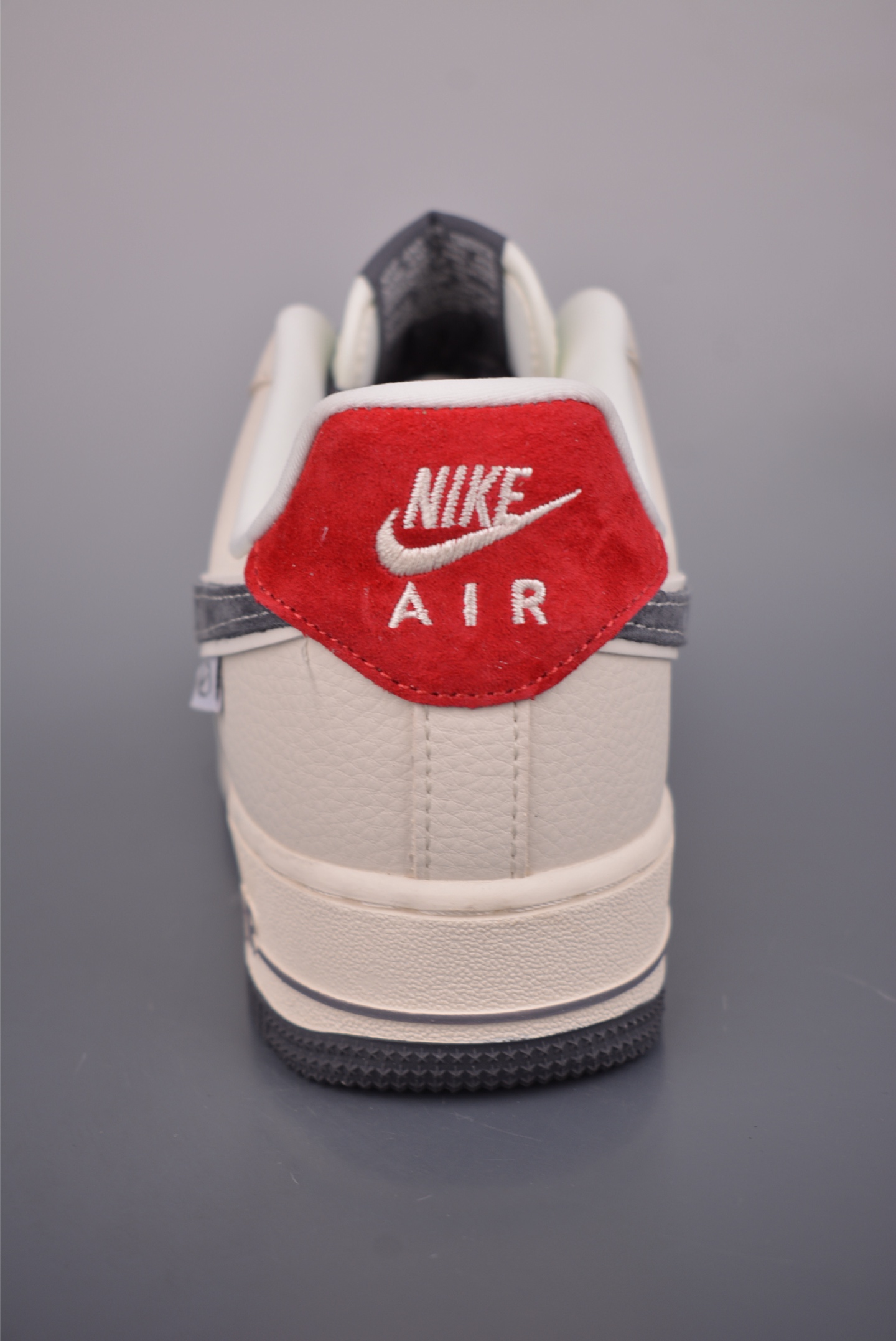 260 Nike Air Force 1 Low 白灰红 DD1982-325