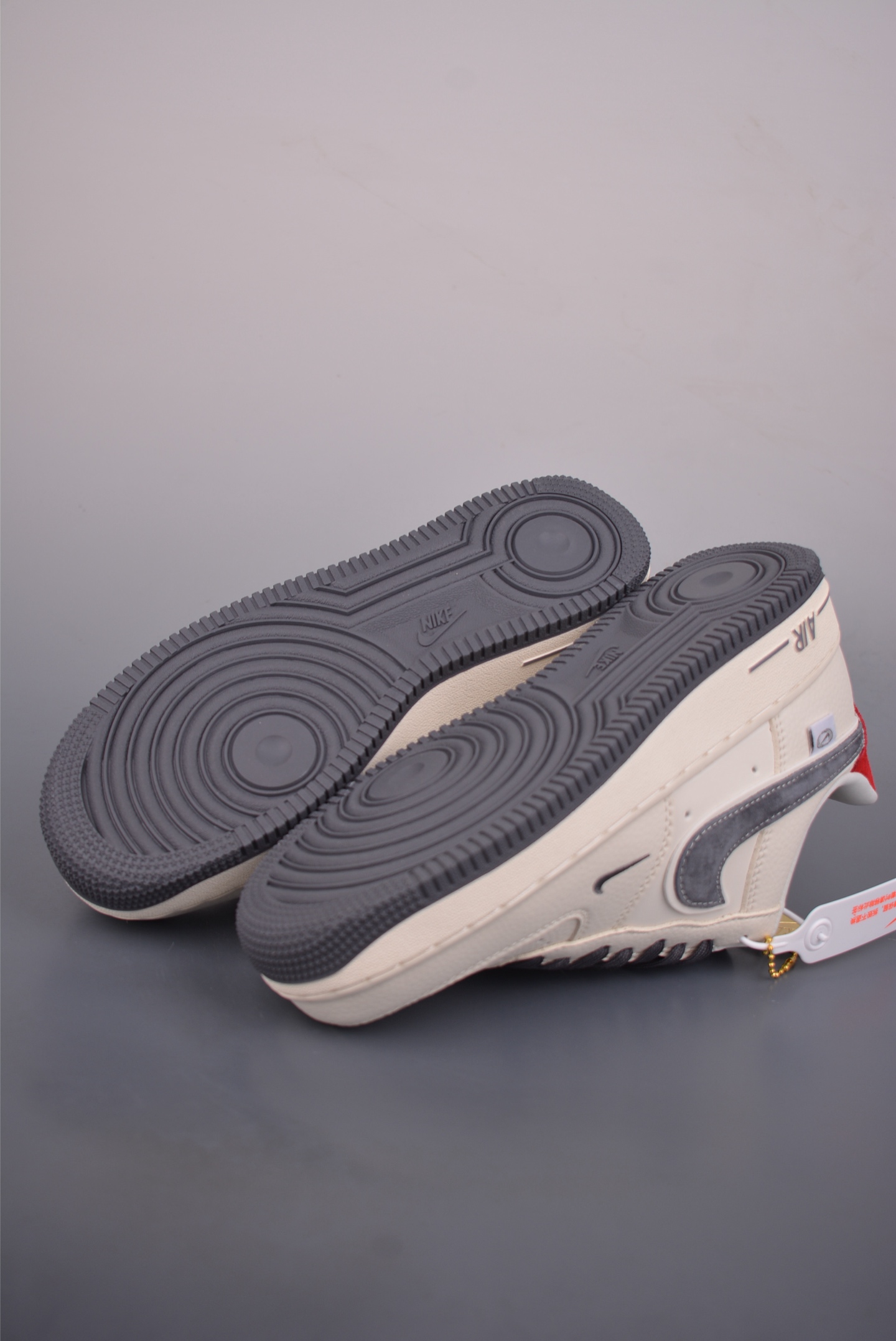 260 Nike Air Force 1 Low 白灰红 DD1982-325