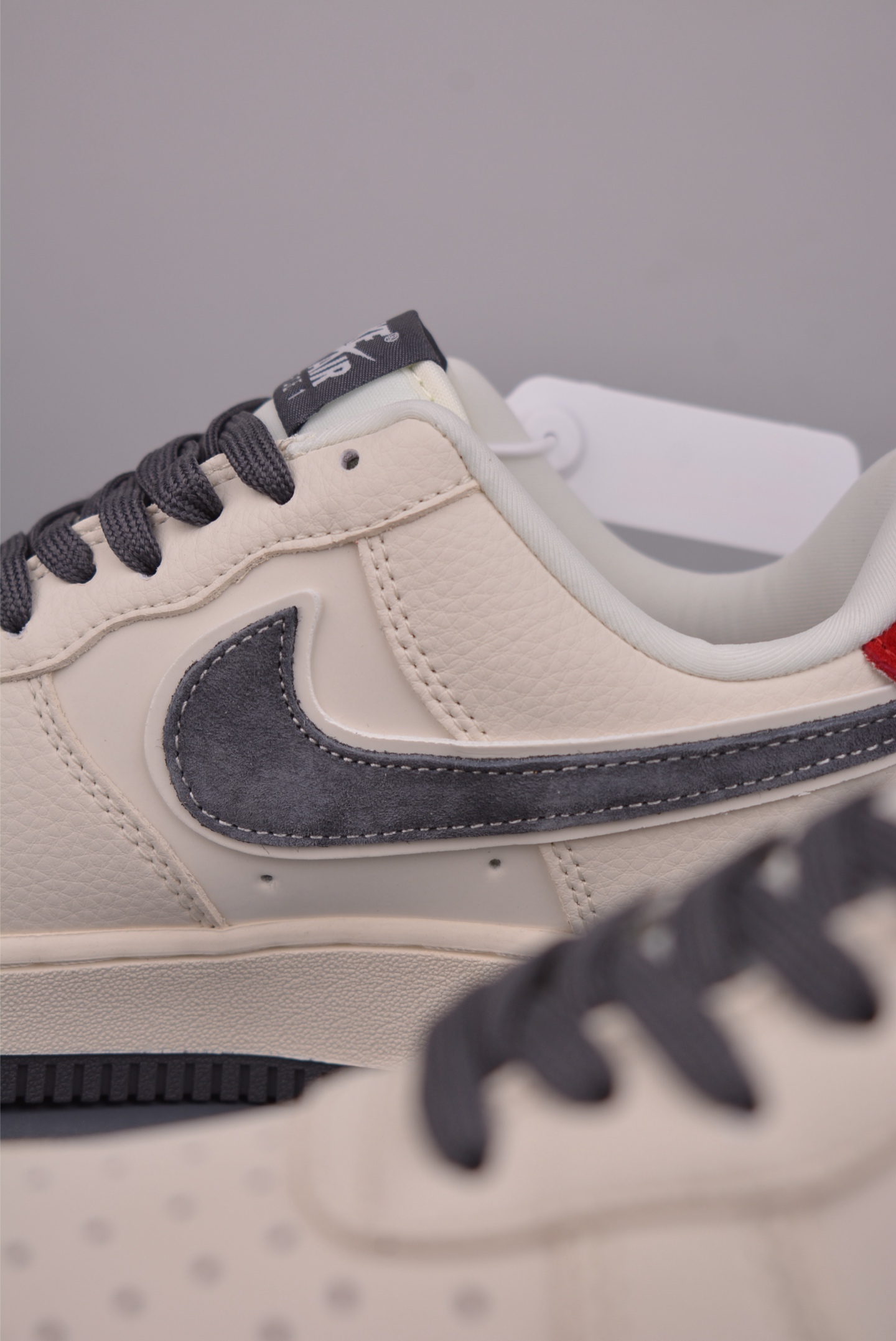 260 Nike Air Force 1 Low 白灰红 DD1982-325