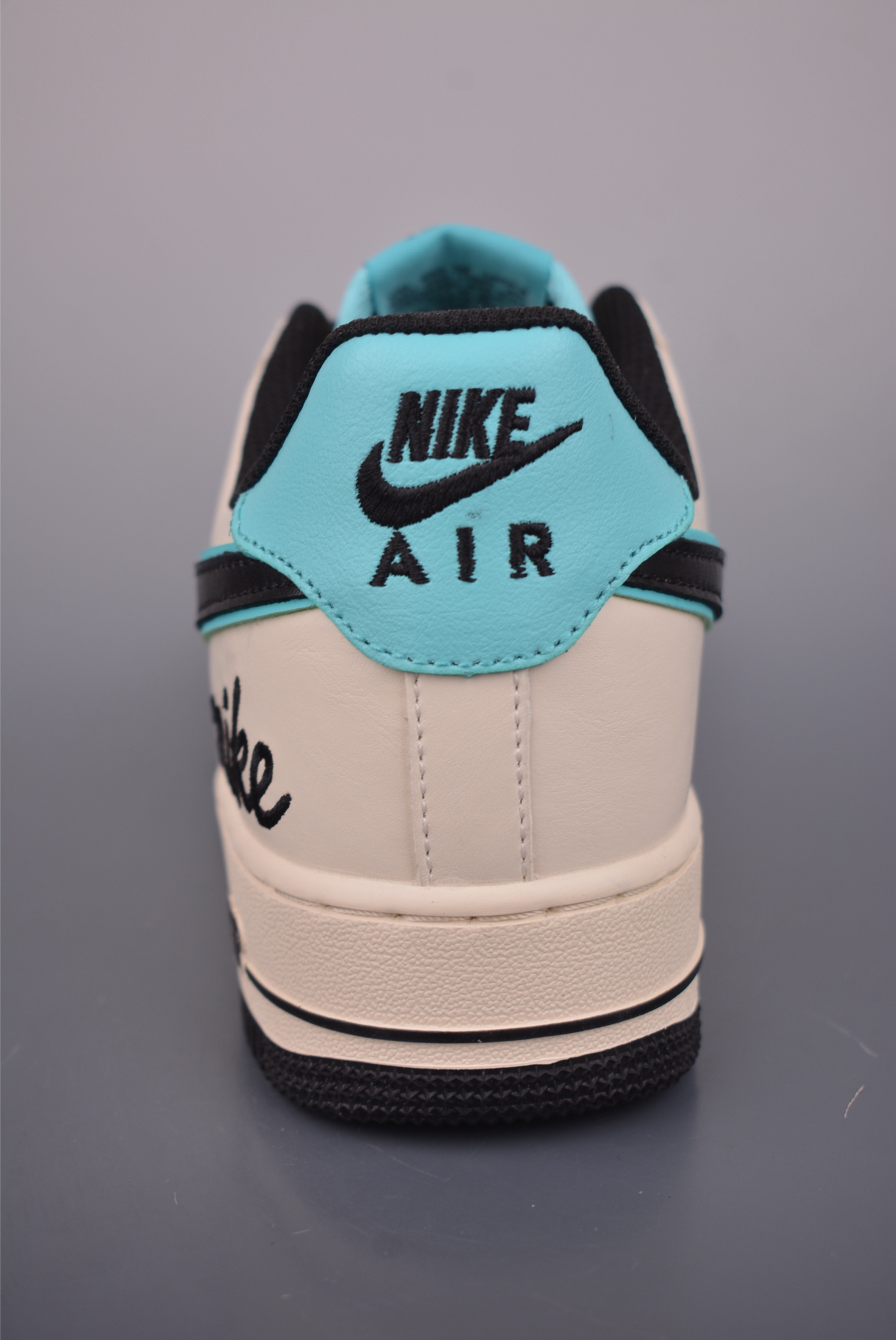 260 Nike Air Force 1 Low 米黑绿 NH0601-583