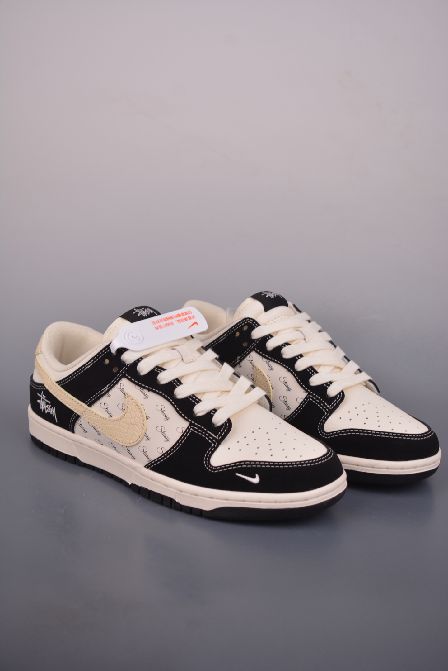 280 Nike SB Dunk Low 斯图西联名 XS6089-634