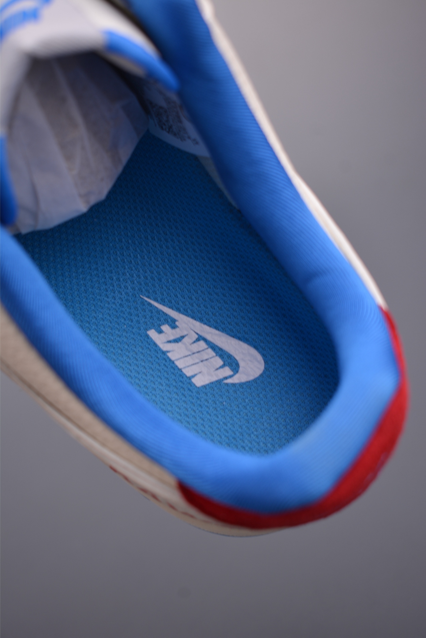 260 Nike Air Force 1 Low KAWS联名 SY1388-017