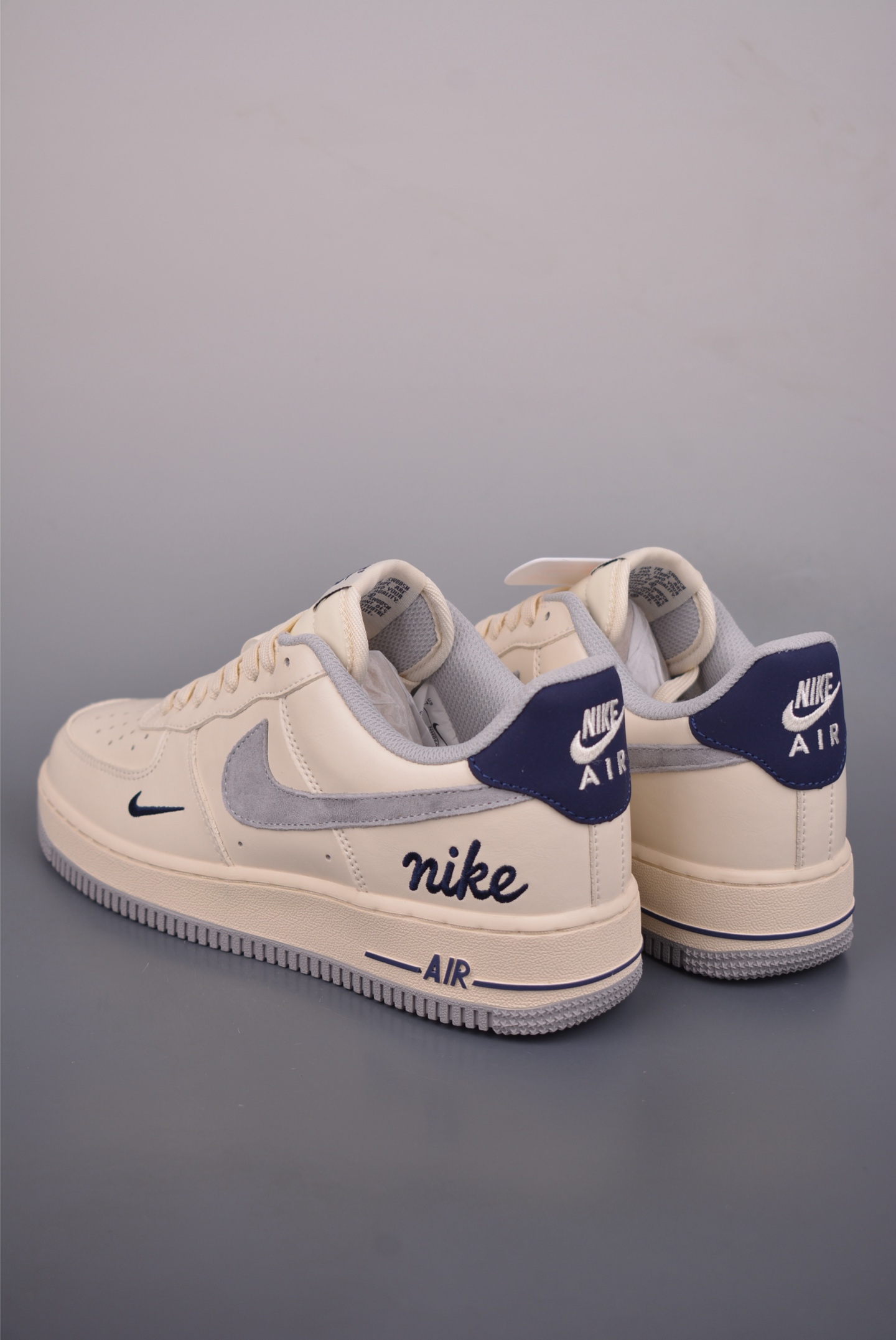 260 Nike Air Force 1 Low 米灰蓝 NH0601-581