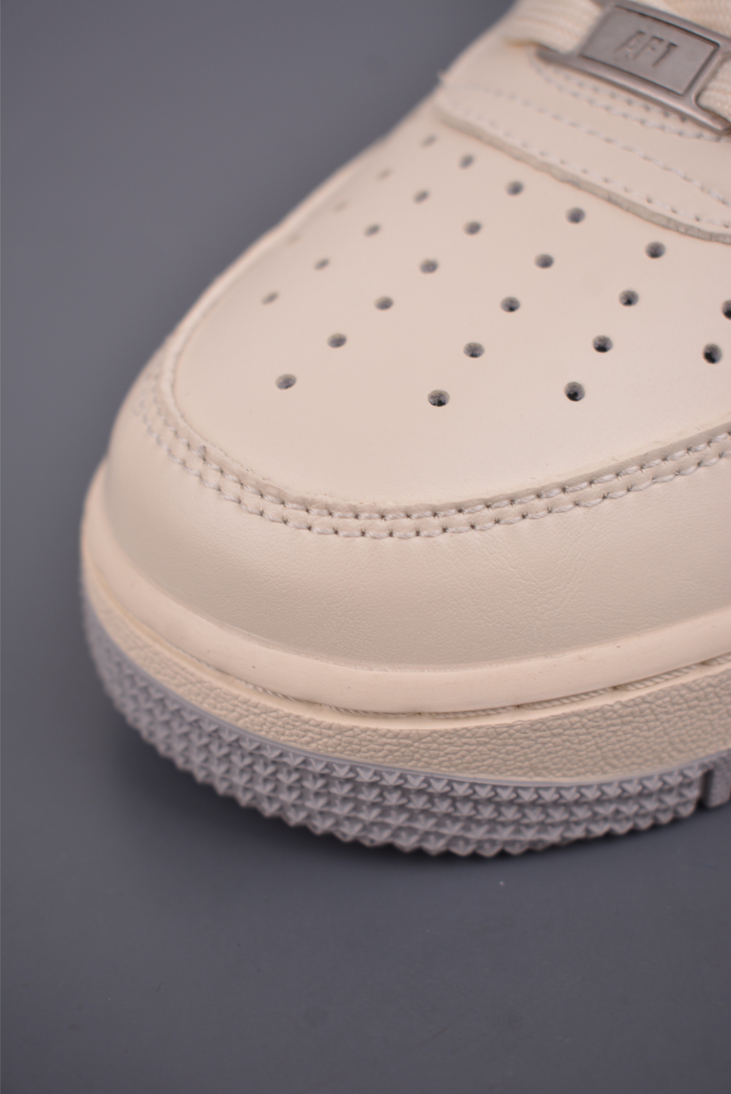 260 Nike Air Force 1 Low 米灰蓝 NH0601-581