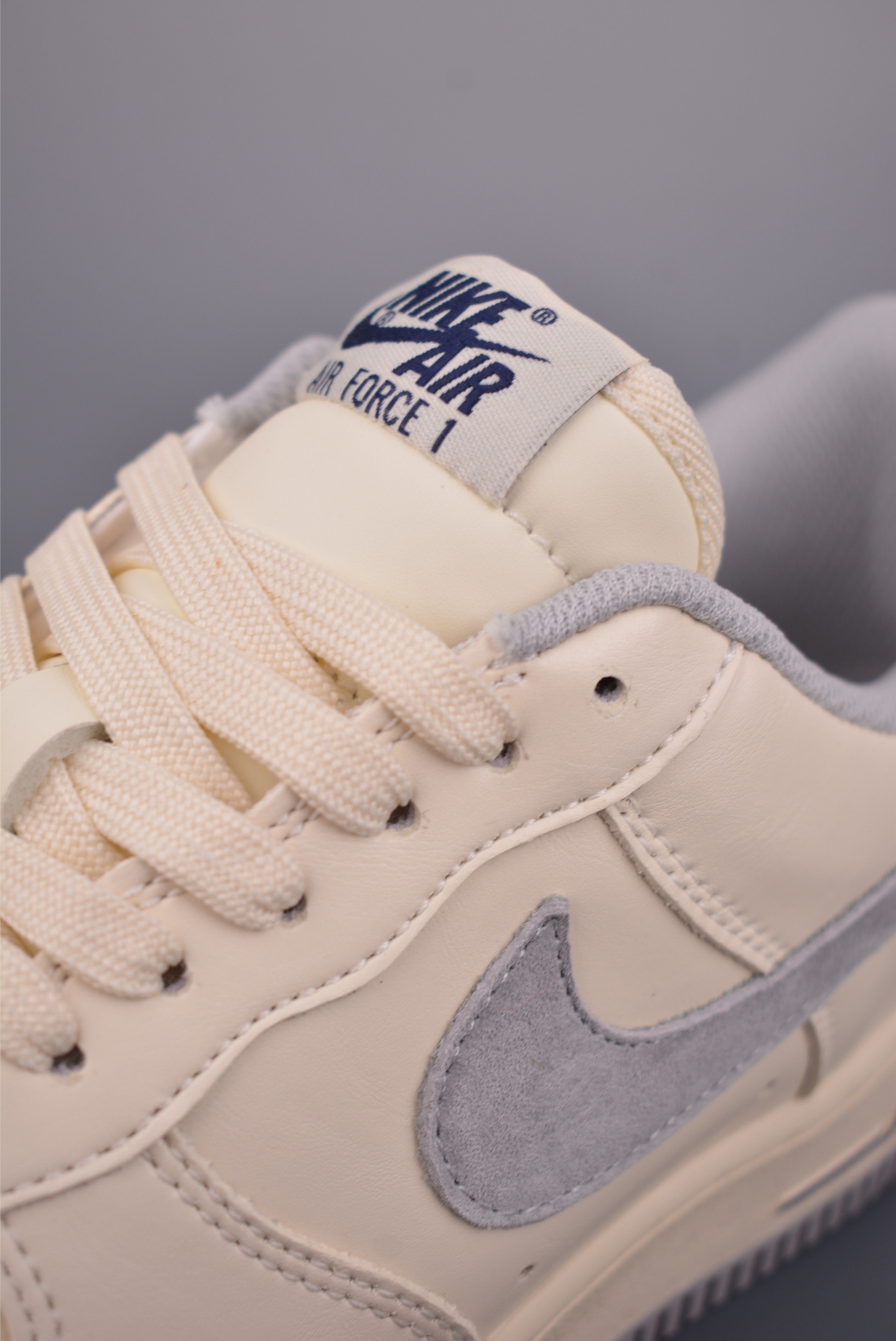 260 Nike Air Force 1 Low 米灰蓝 NH0601-581