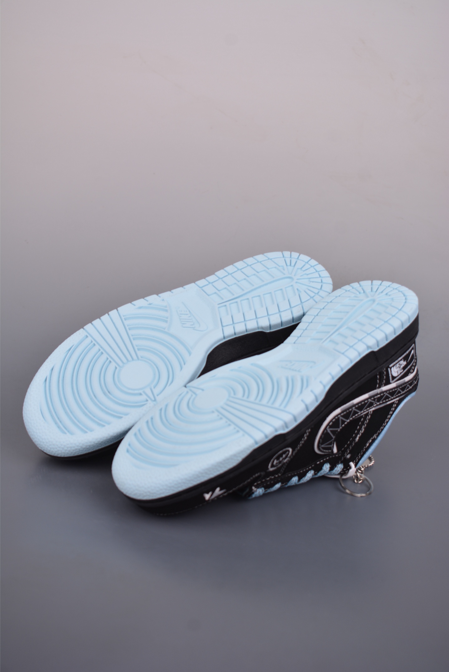 280 Nike SB Dunk Low 北面联名 KK1333-052