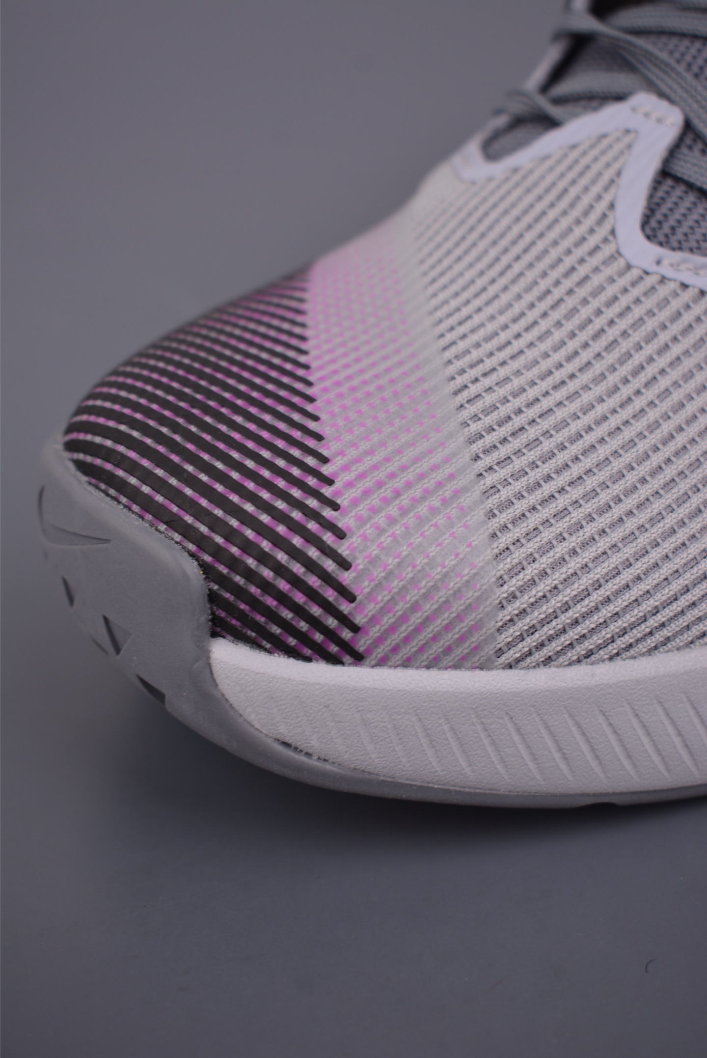 190 NIKE METC10男子透气轻便训练鞋 冬季健身缓震运动 HJ1875-003