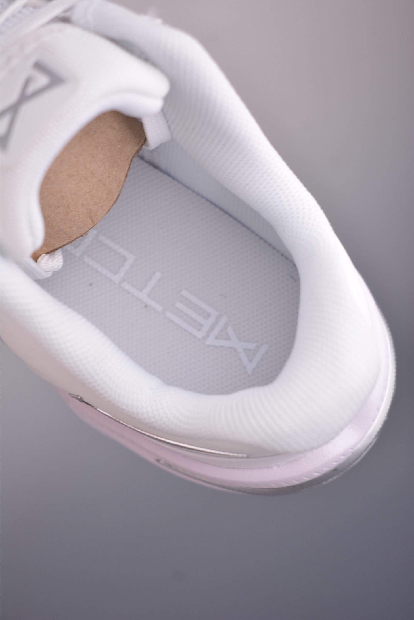 NIKE METC10男子透气轻便训练鞋 冬季健身缓震运动 HQ2620-100