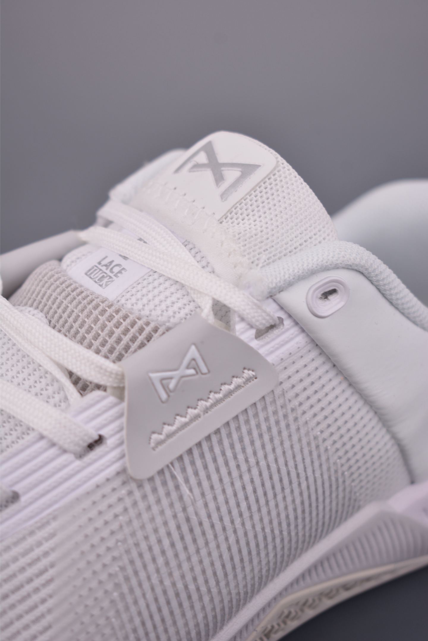 NIKE METC10男子透气轻便训练鞋 冬季健身缓震运动 HQ2620-100