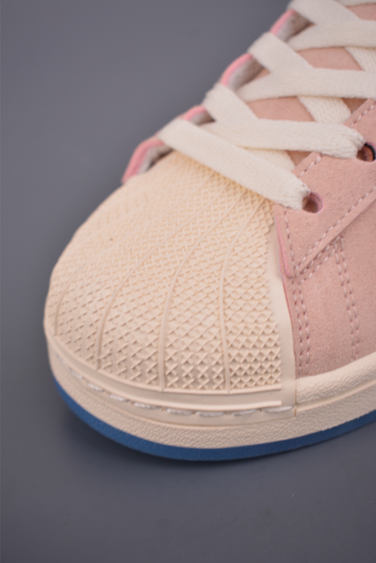 AdidOriginals Superstar 2025全新版本 贝壳头 JQ6778