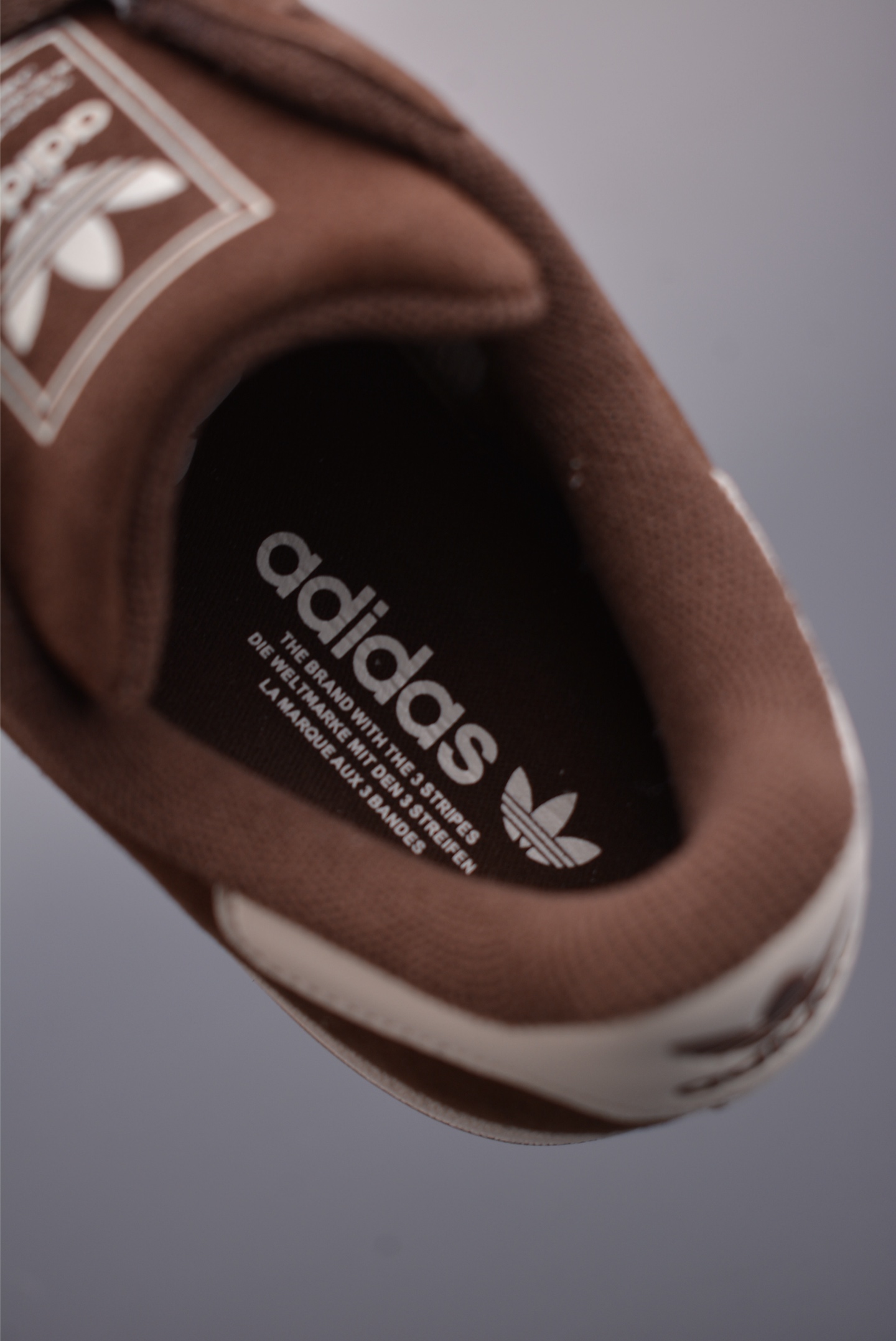 140 AdidOriginals Superstar 2025全新版本 贝壳头 HQ4915