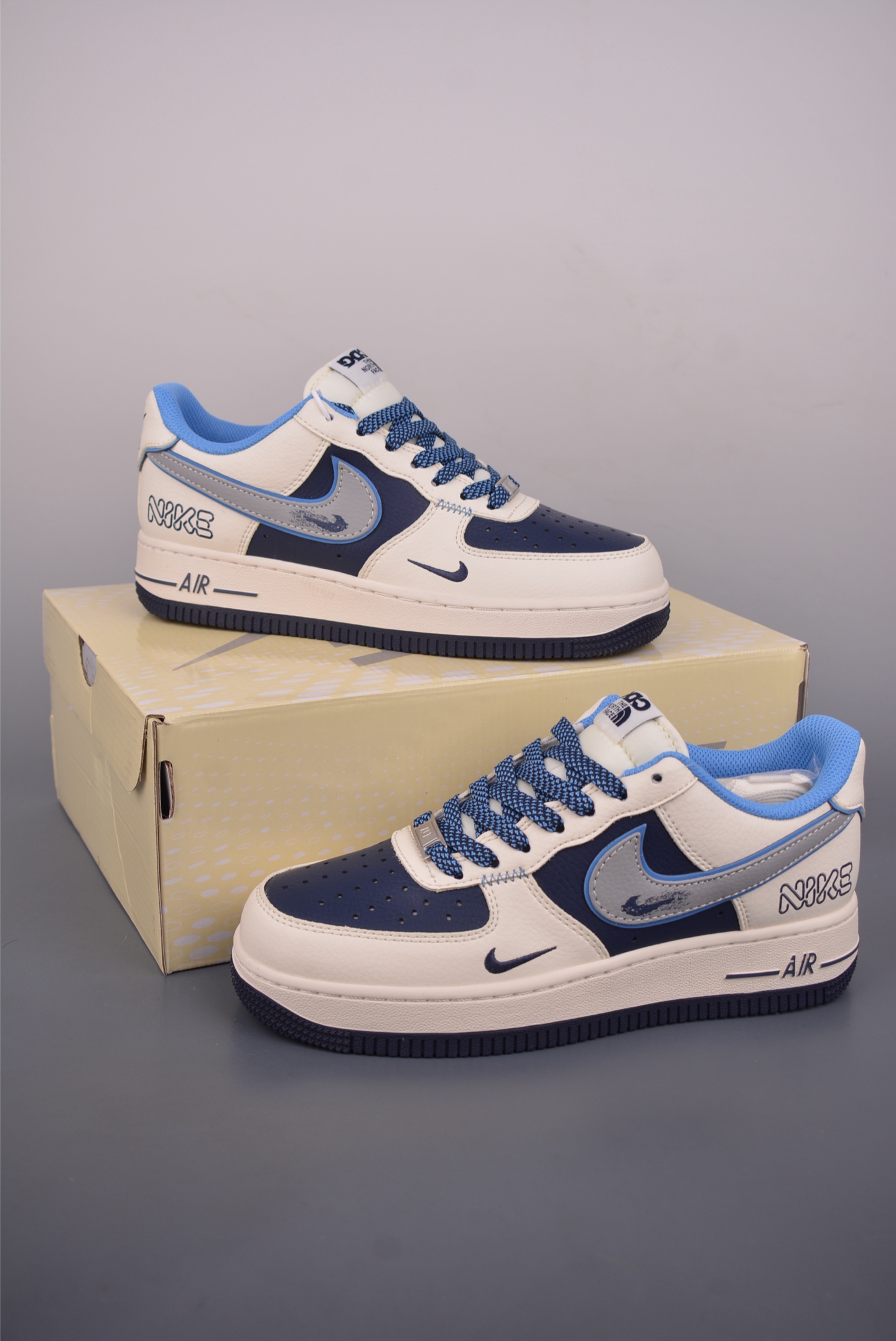 260 Nike Air Force 1 Low 米蓝拼接 JP8028-067