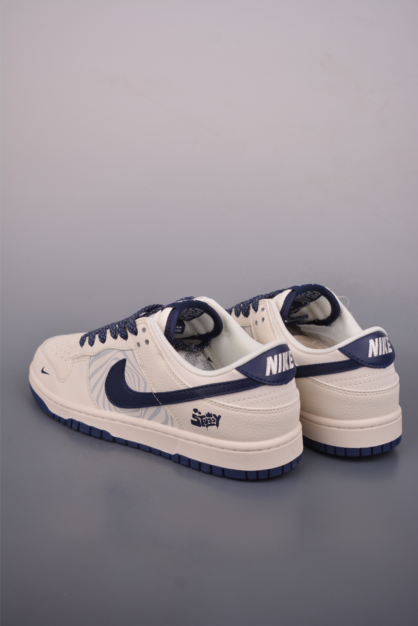 280 Nike SB Dunk Low Styssy联名 OW5836-030
