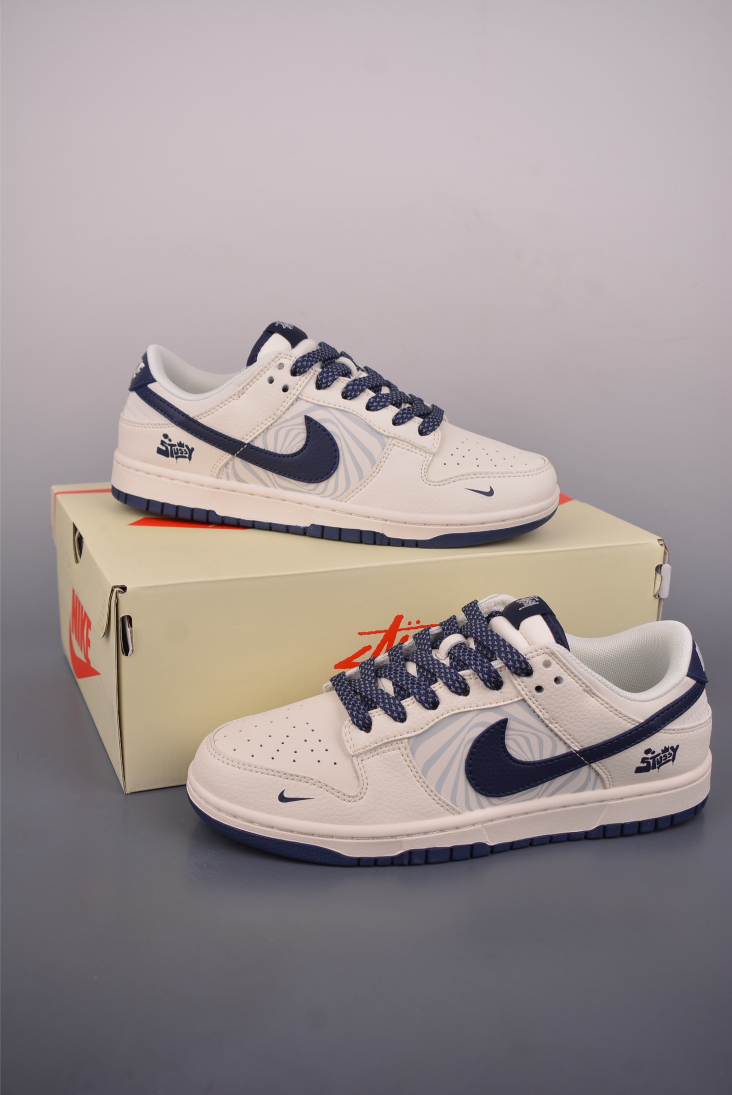 280 Nike SB Dunk Low Styssy联名 OW5836-030