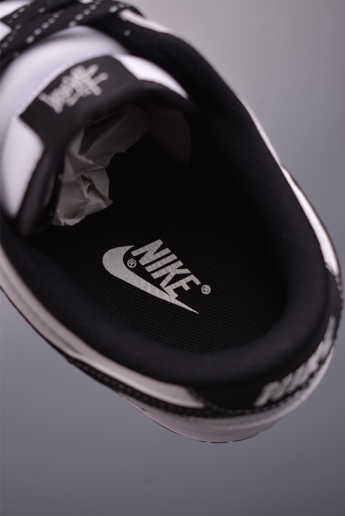 280 Nike SB Dunk Low 斯图西联名 CS1688-127