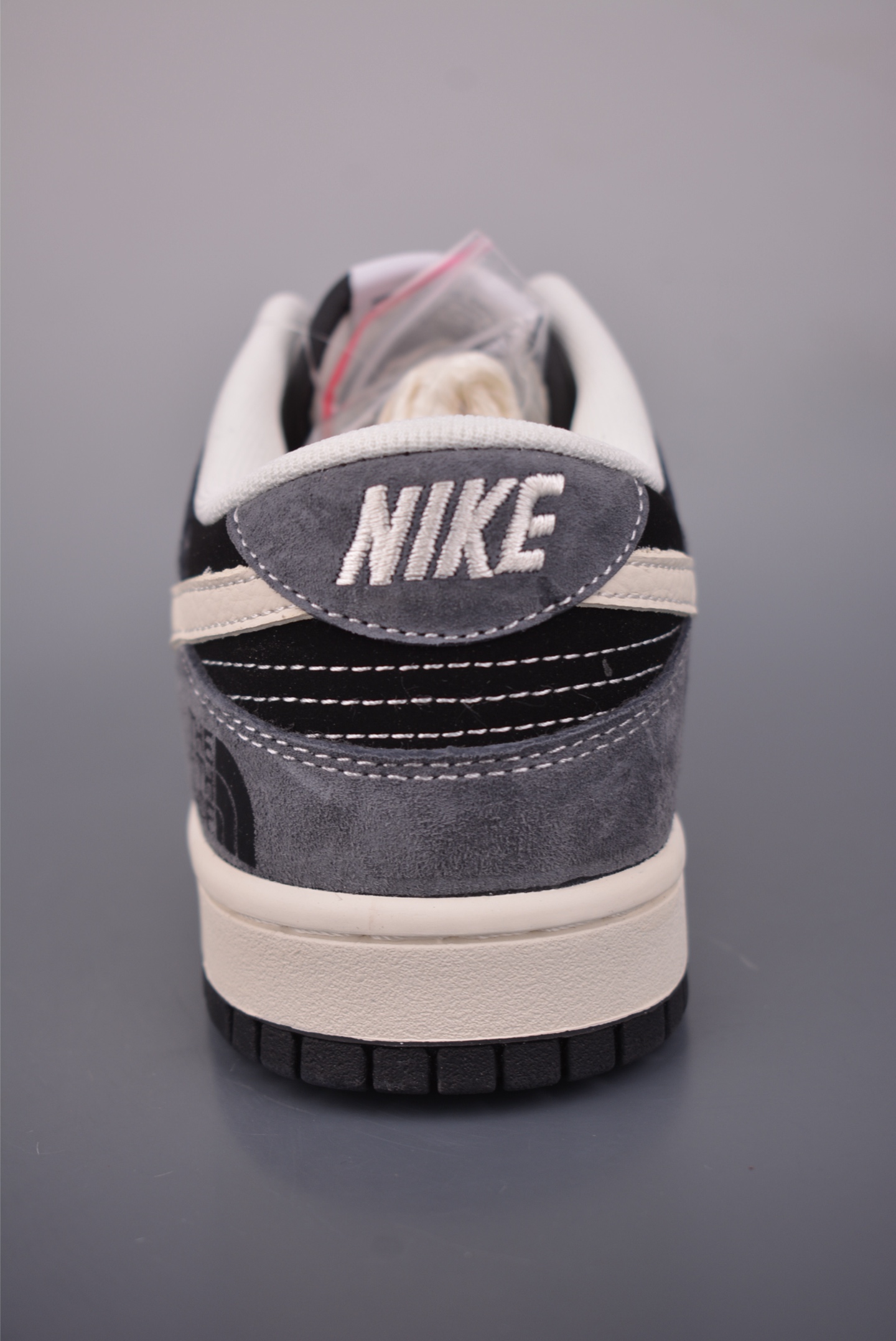 280 Nike SB Dunk Low 北面联名 DN3168-006