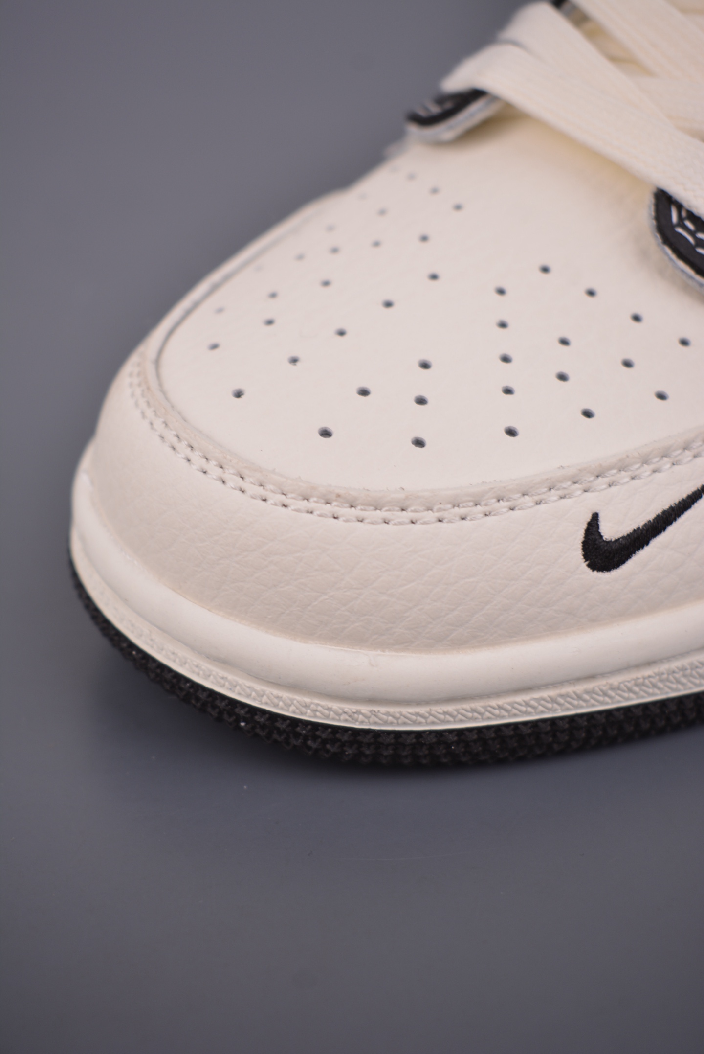 280 Fragment x Travis Scott x LV Air Jordan 1 Low 三方联名倒钩 DZ2688-003