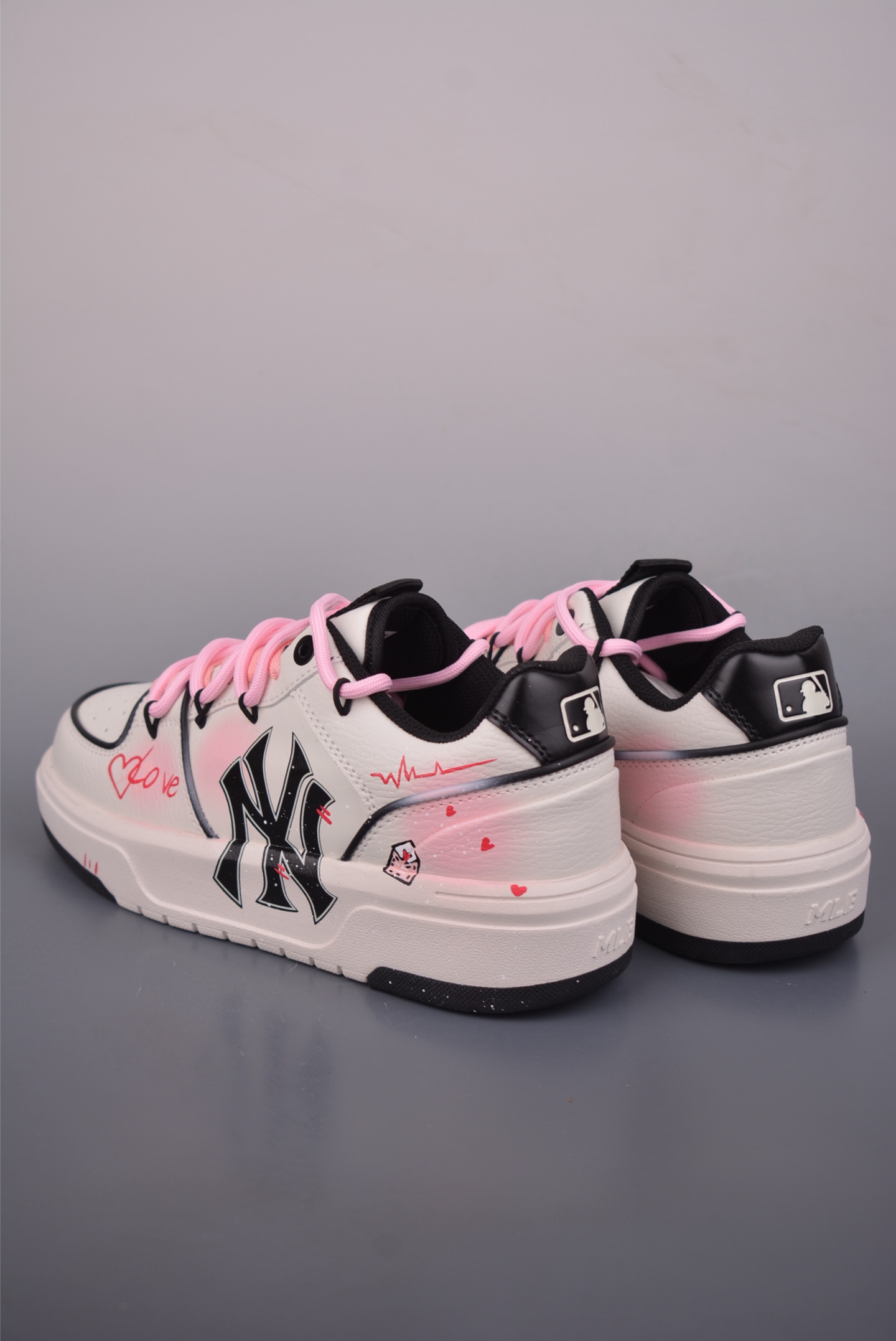 280 MLB NY 印花网红老爹鞋 涂鸦恶作剧 3ASXCA12N
