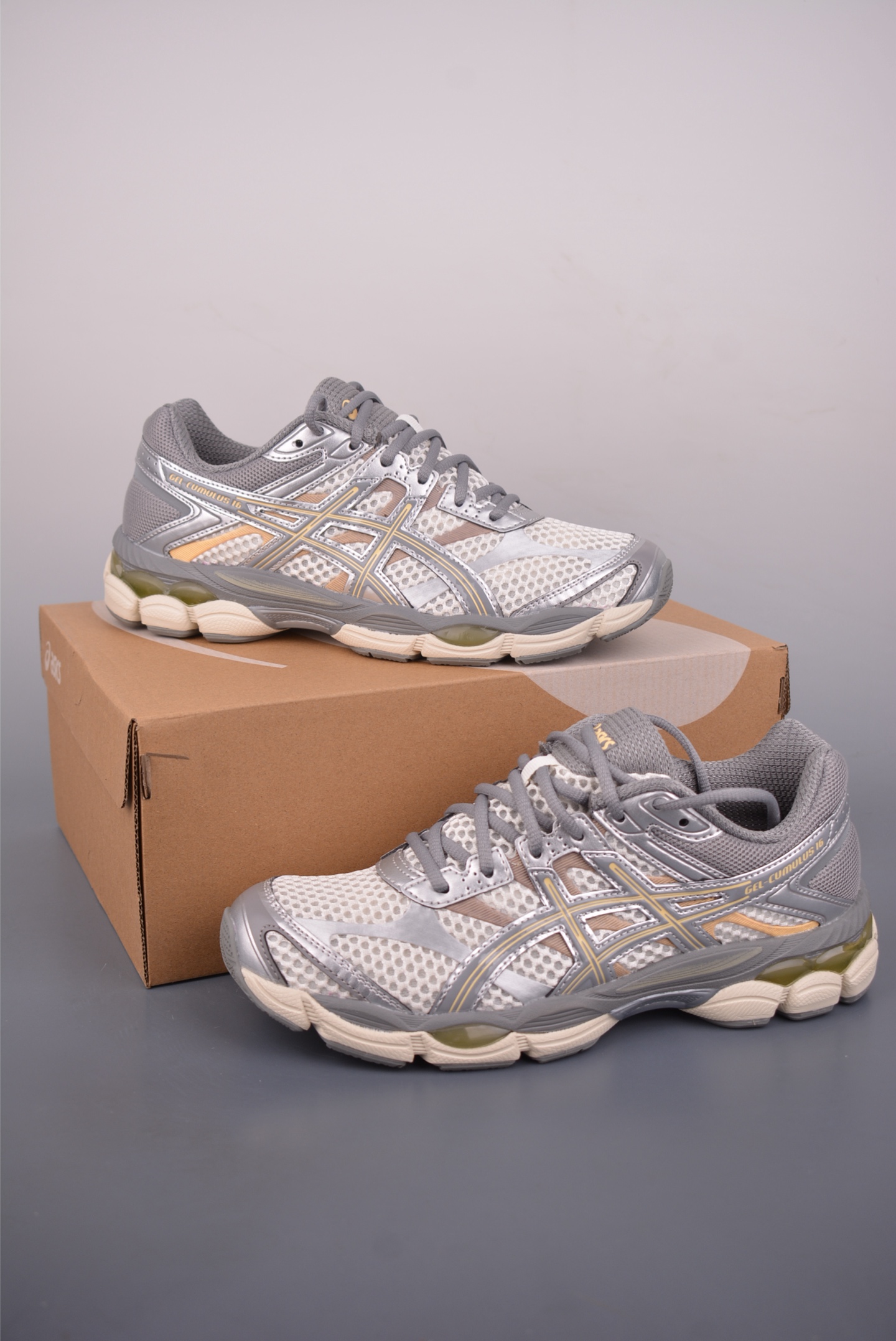 200 Asics Gel-CUMULUS 16 亚瑟士运动休闲透气专业跑鞋 1203A733-101