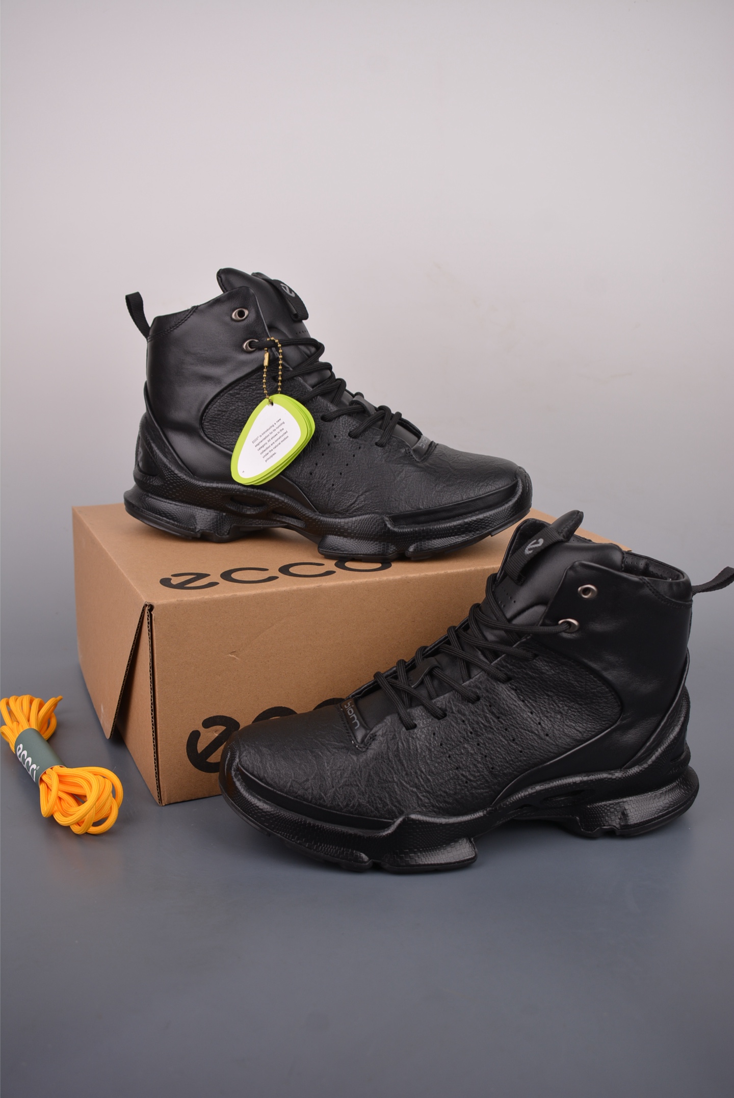 2025Ss秋冬新款天猫同款Ecco/爱步 15周年高帮经典BIOM 800474 2025Ss秋冬新款天猫同款Ecco/爱步 15周年高帮经典BIOM 800474