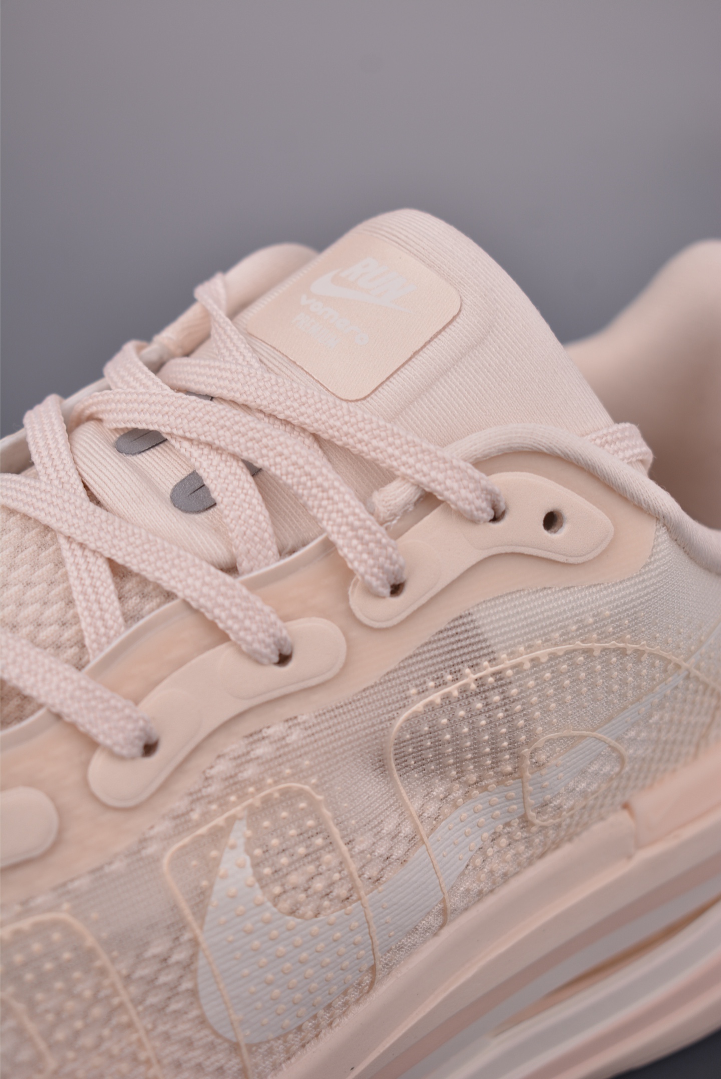 200 Nike Vomero premium Air气垫40周年 舒适百搭防滑耐磨 支撑缓震低帮 休闲跑步鞋 HQ2050-835