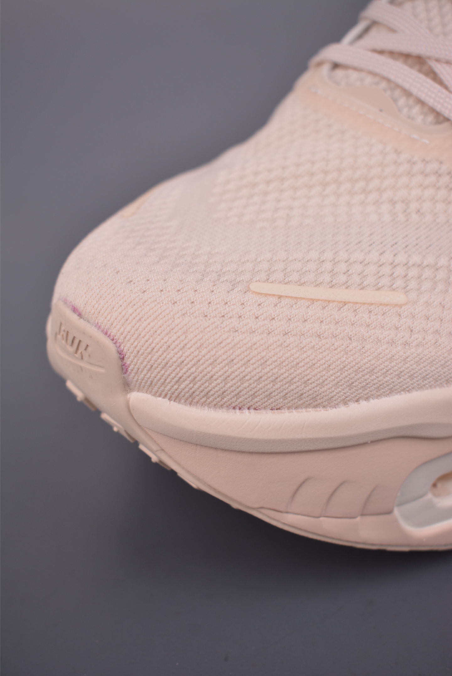 200 Nike Vomero premium Air气垫40周年 舒适百搭防滑耐磨 支撑缓震低帮 休闲跑步鞋 HQ2050-835